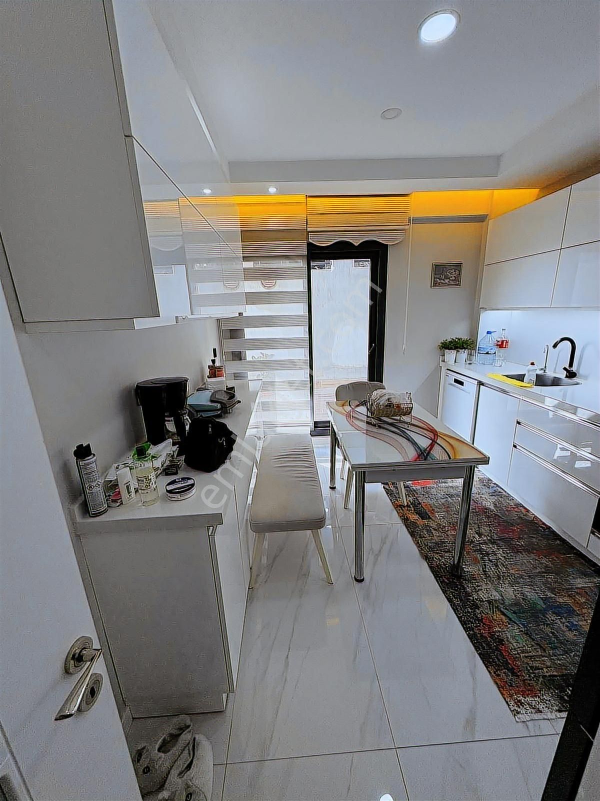 Acil Fiyat Düştü.bergama Sgk Üzeri Muhteşem Villa - Görsel 4