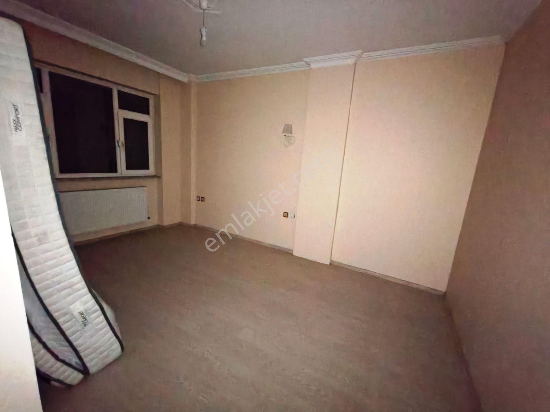 Eyüp İslambey Mh. 3+1 / 120m2 / Bakımlı , Bahçeli , Kombili , Aileye - Görsel 5