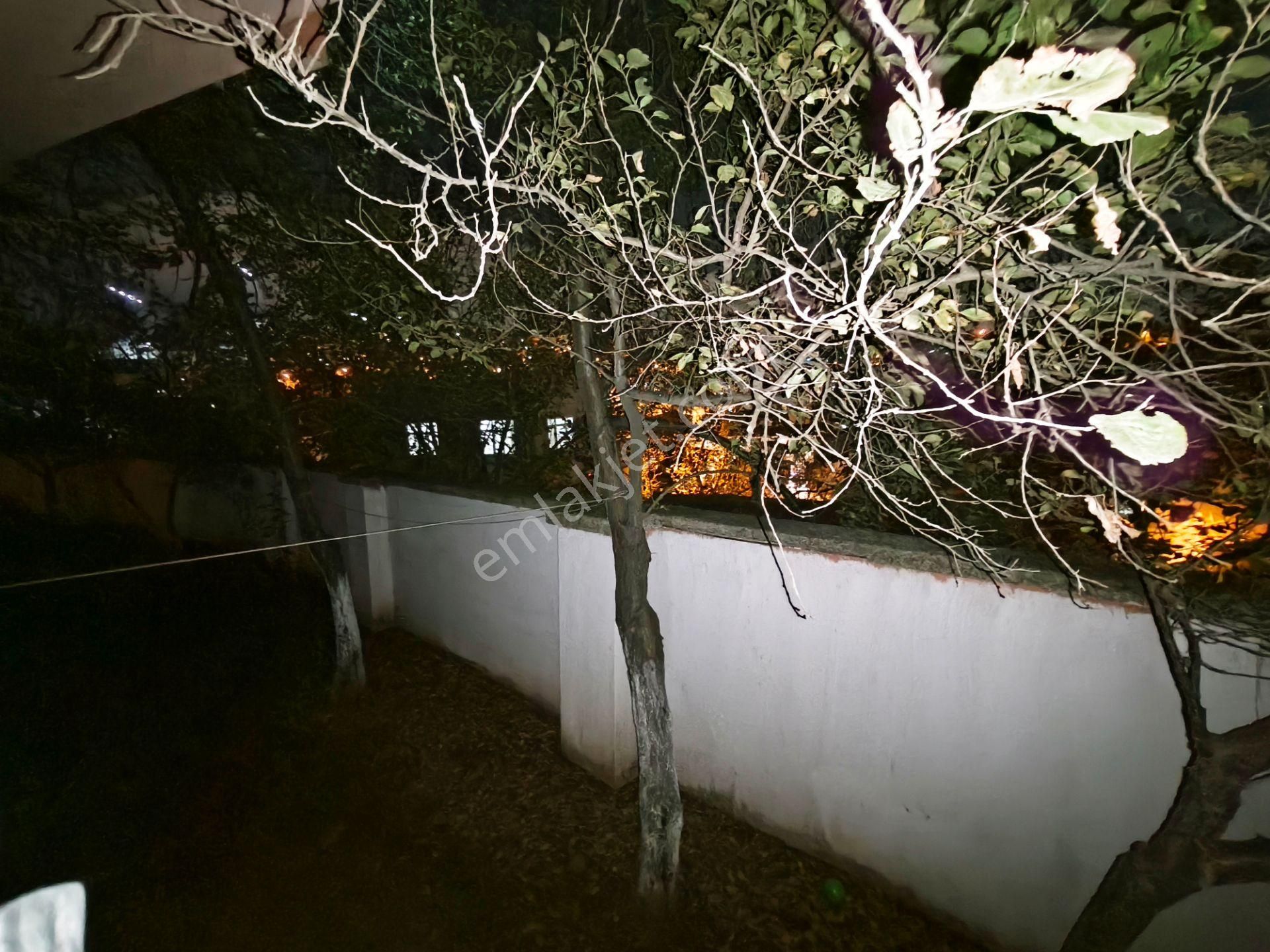 Eyüp İslambey Mh. 3+1 / 120m2 / Bakımlı , Bahçeli , Kombili , Aileye - Görsel 25