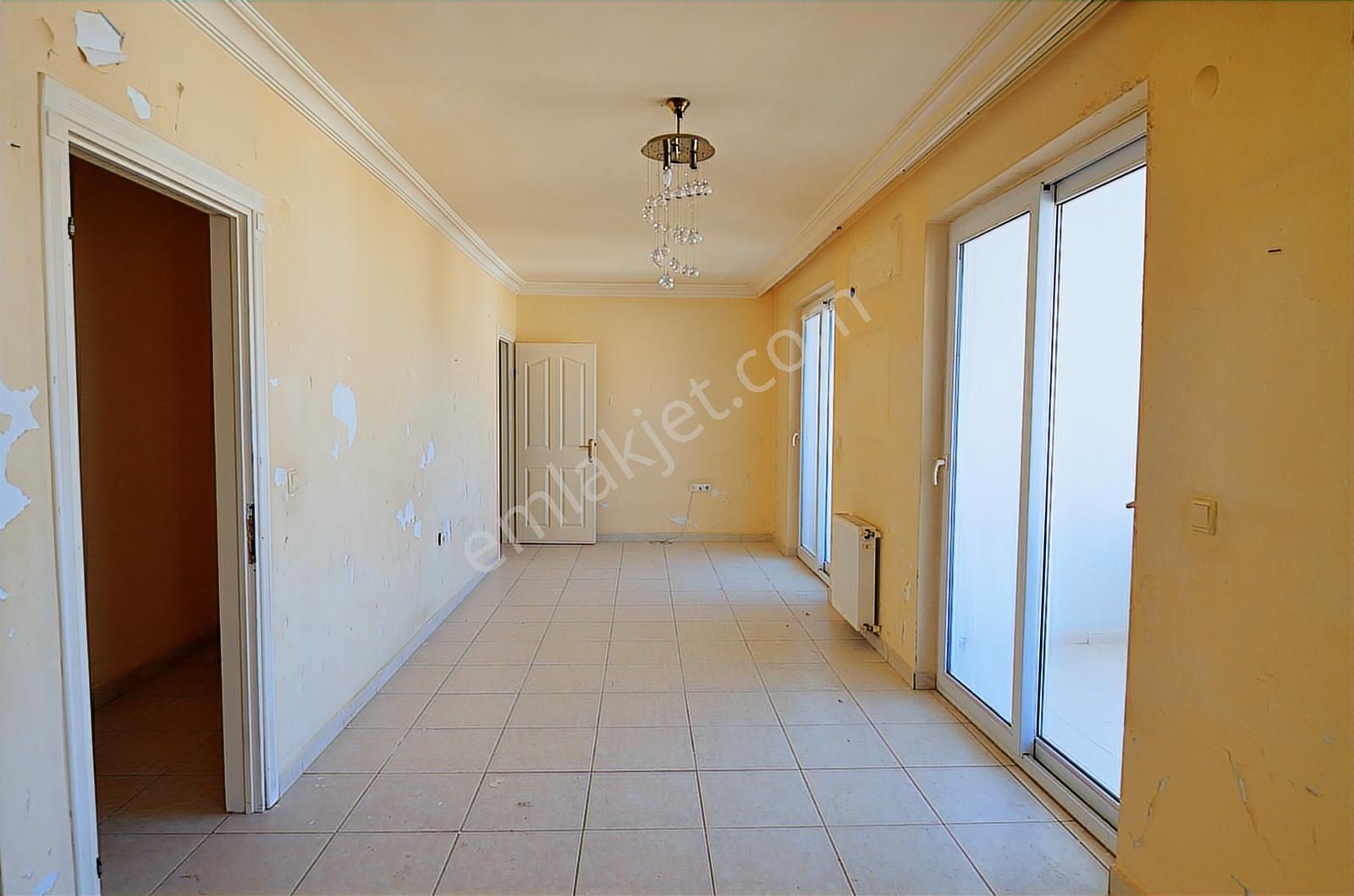 Alanya Galaksi Sitesi'de Satılık 5+1 Çift Daire - Görsel 24