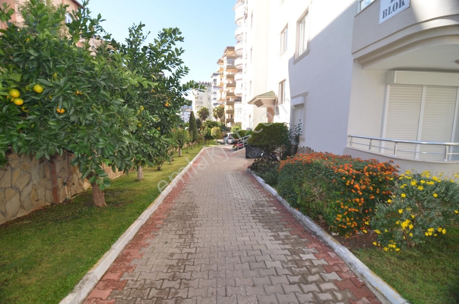 Alanya Galaksi Sitesi'de Satılık 5+1 Çift Daire - Görsel 13
