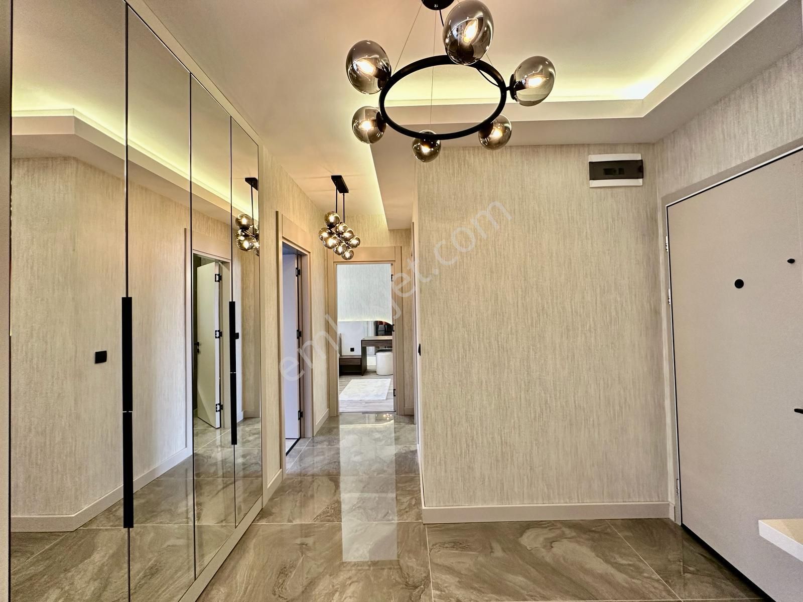 Kalecik Emlak'tan Lüx Site'de Y.ısıtma, Asansörlü 4.kat 2+1 - Görsel 13