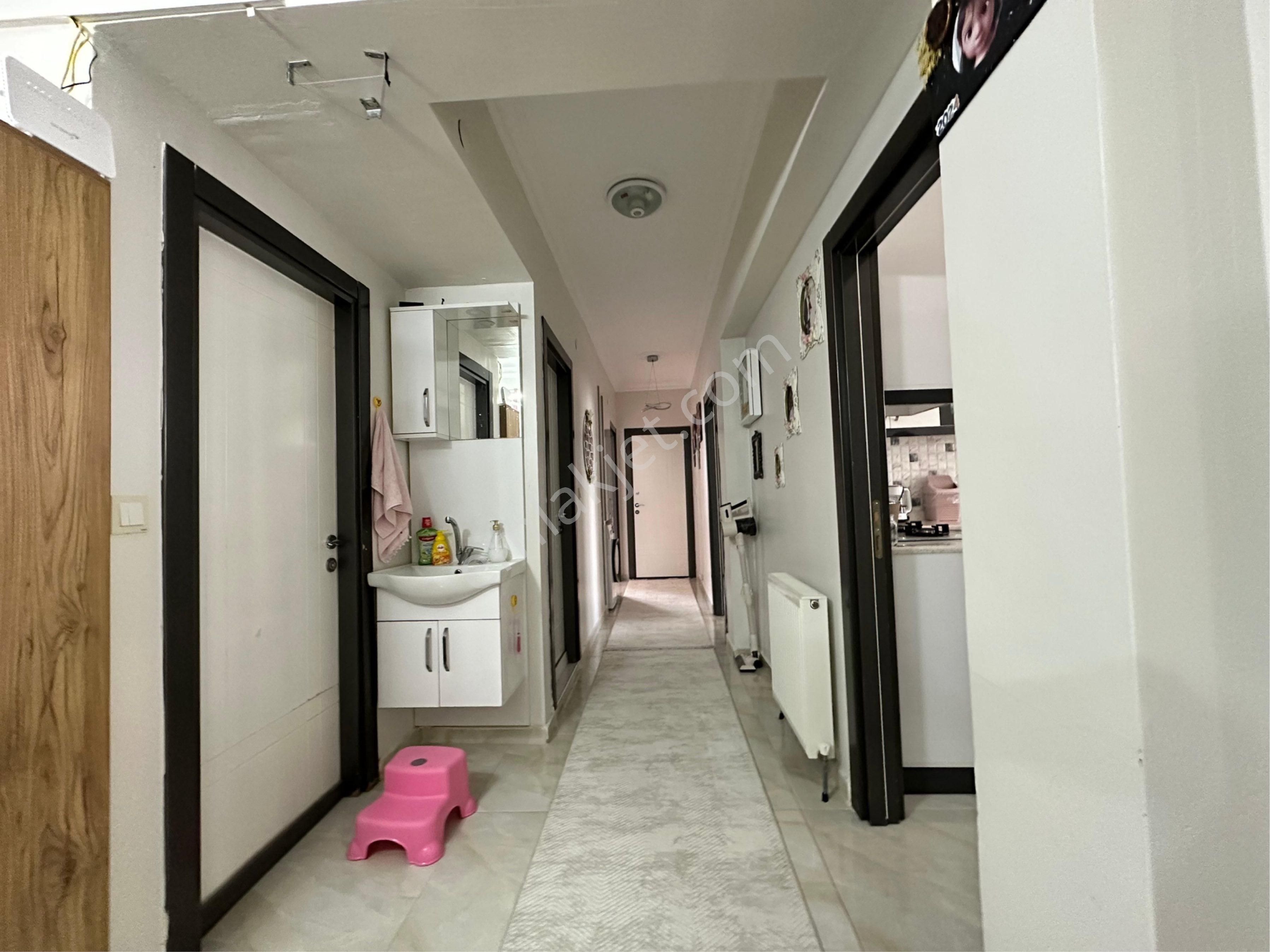 Karapürçek’te Altınkale Sitesi İçerisünde Geniş 2+1 Lüx Daire - Görsel 10