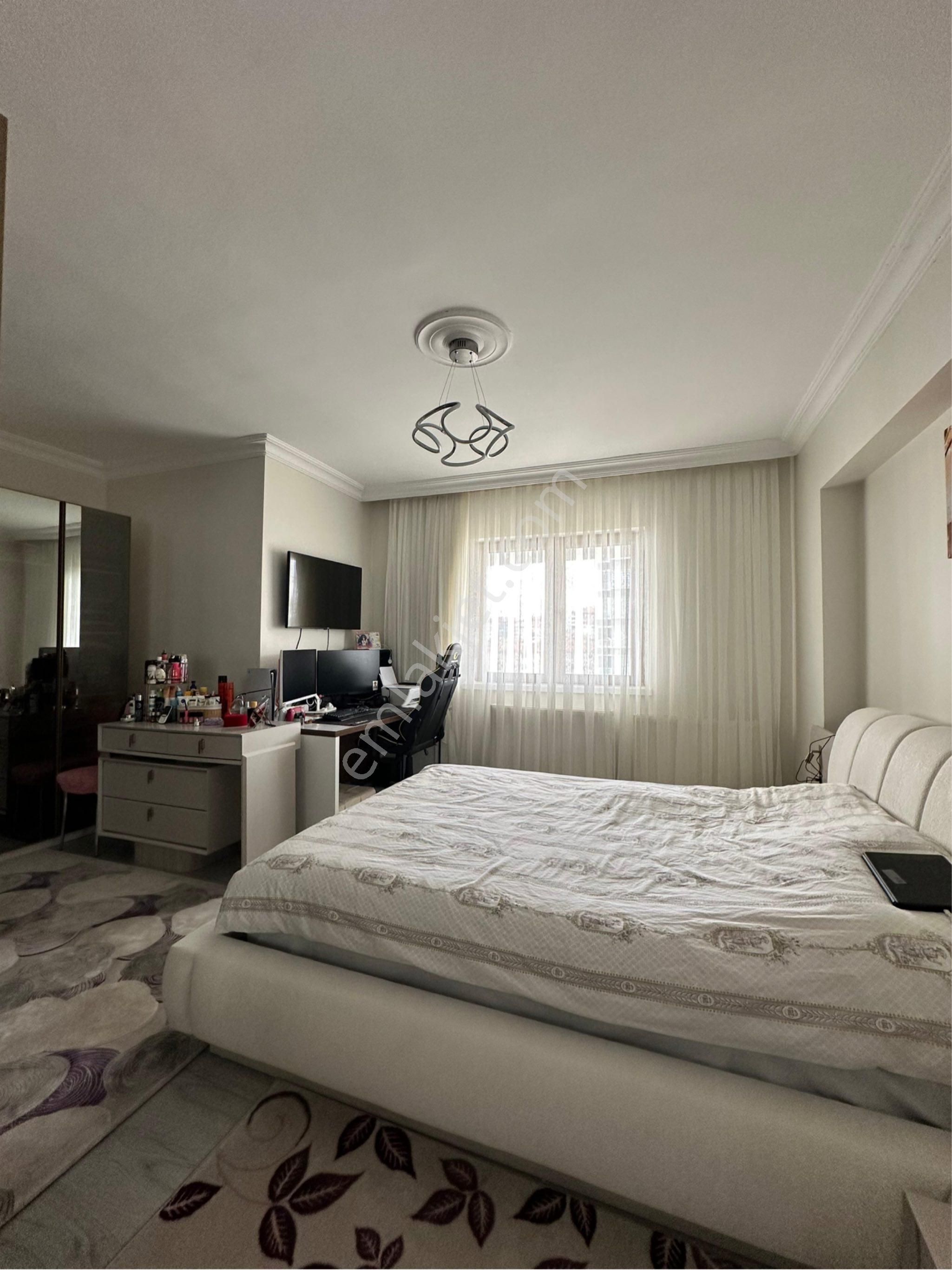 Karapürçek’te Altınkale Sitesi İçerisünde Geniş 2+1 Lüx Daire - Görsel 24