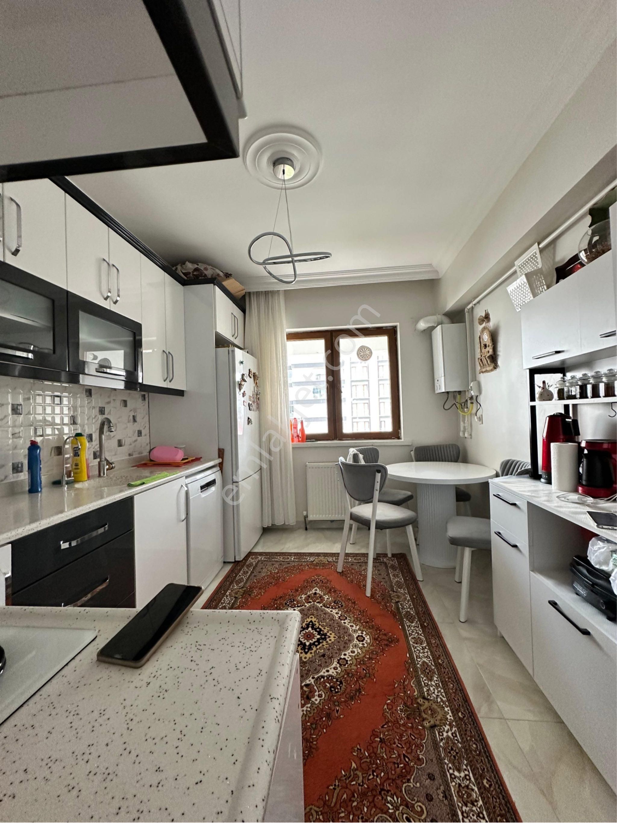 Karapürçek’te Altınkale Sitesi İçerisünde Geniş 2+1 Lüx Daire - Görsel 18