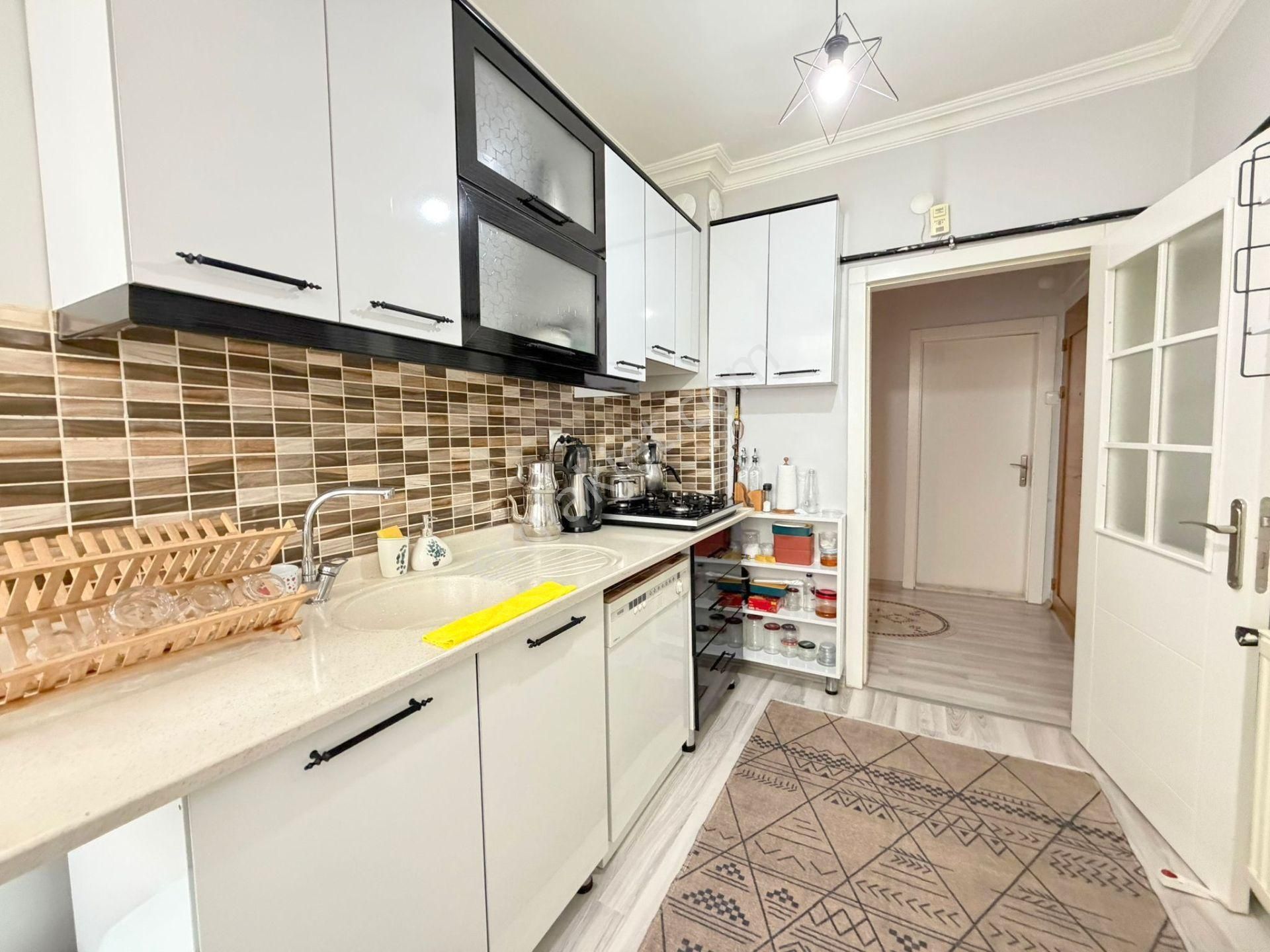 Şafak'tan Danışment Göbek Yakını 3+1 Orta Kat Ful Yapılı Kiralık - Görsel 9