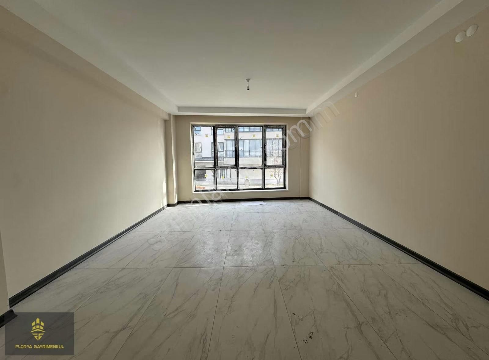 Çamlıca Mh Yerden Isıtma Ebeveyn Banyolu Geniş 3+1 Daire