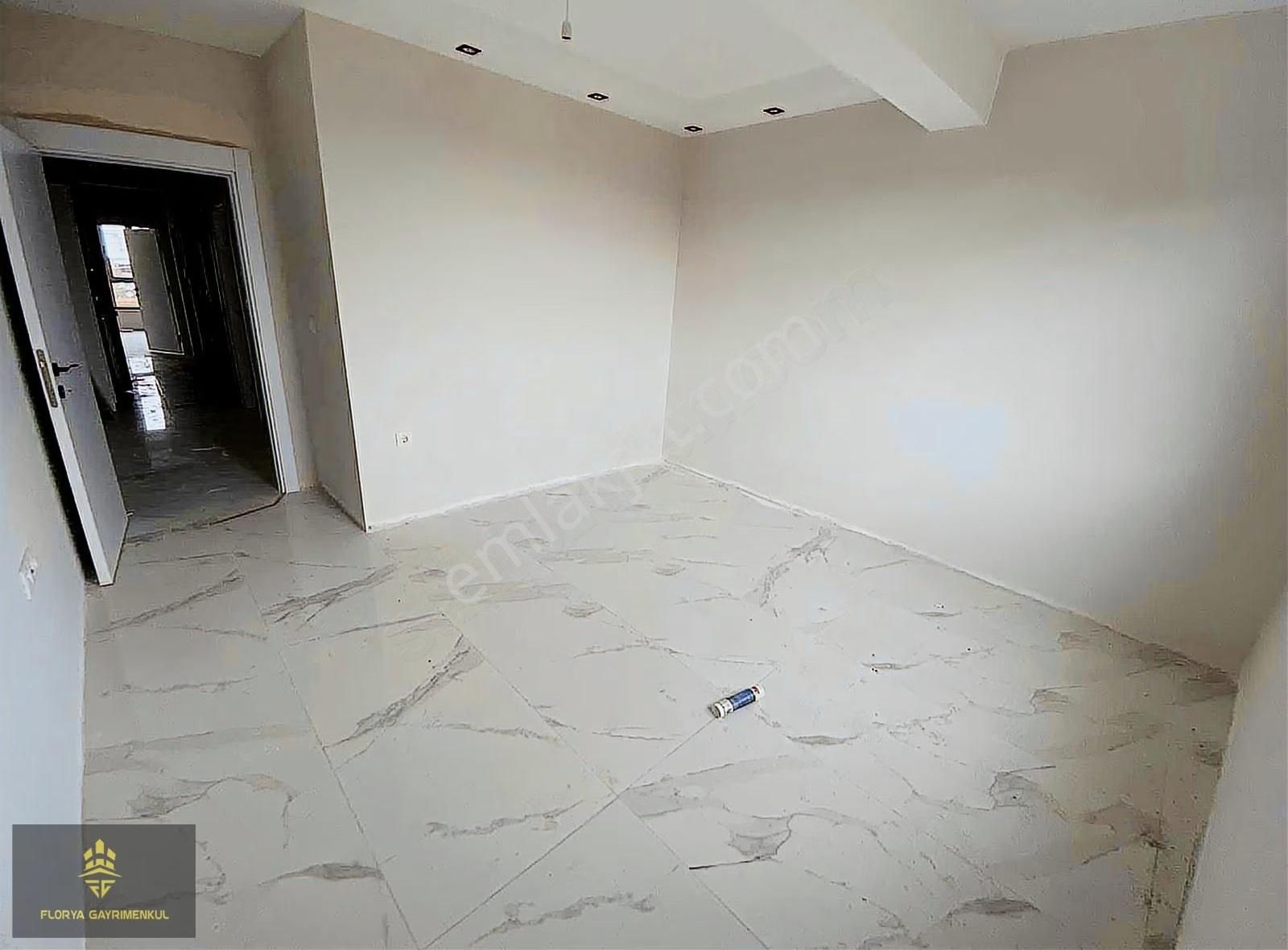 Esentepe'de Emniyet Müdürlüğü Yakını Sıfır 3+1 Daire - Görsel 23