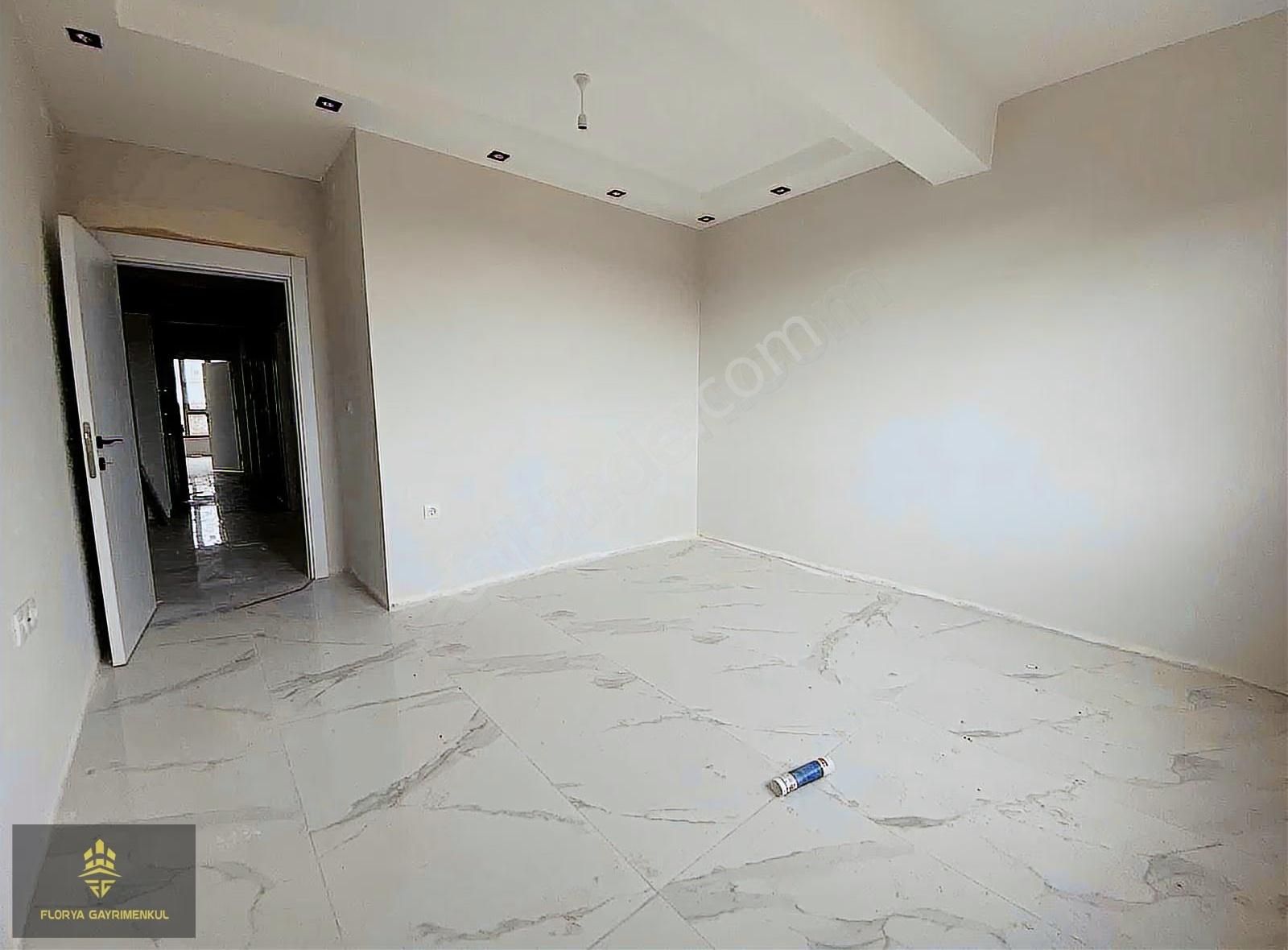 Esentepe'de Emniyet Müdürlüğü Yakını Sıfır 3+1 Daire - Görsel 15