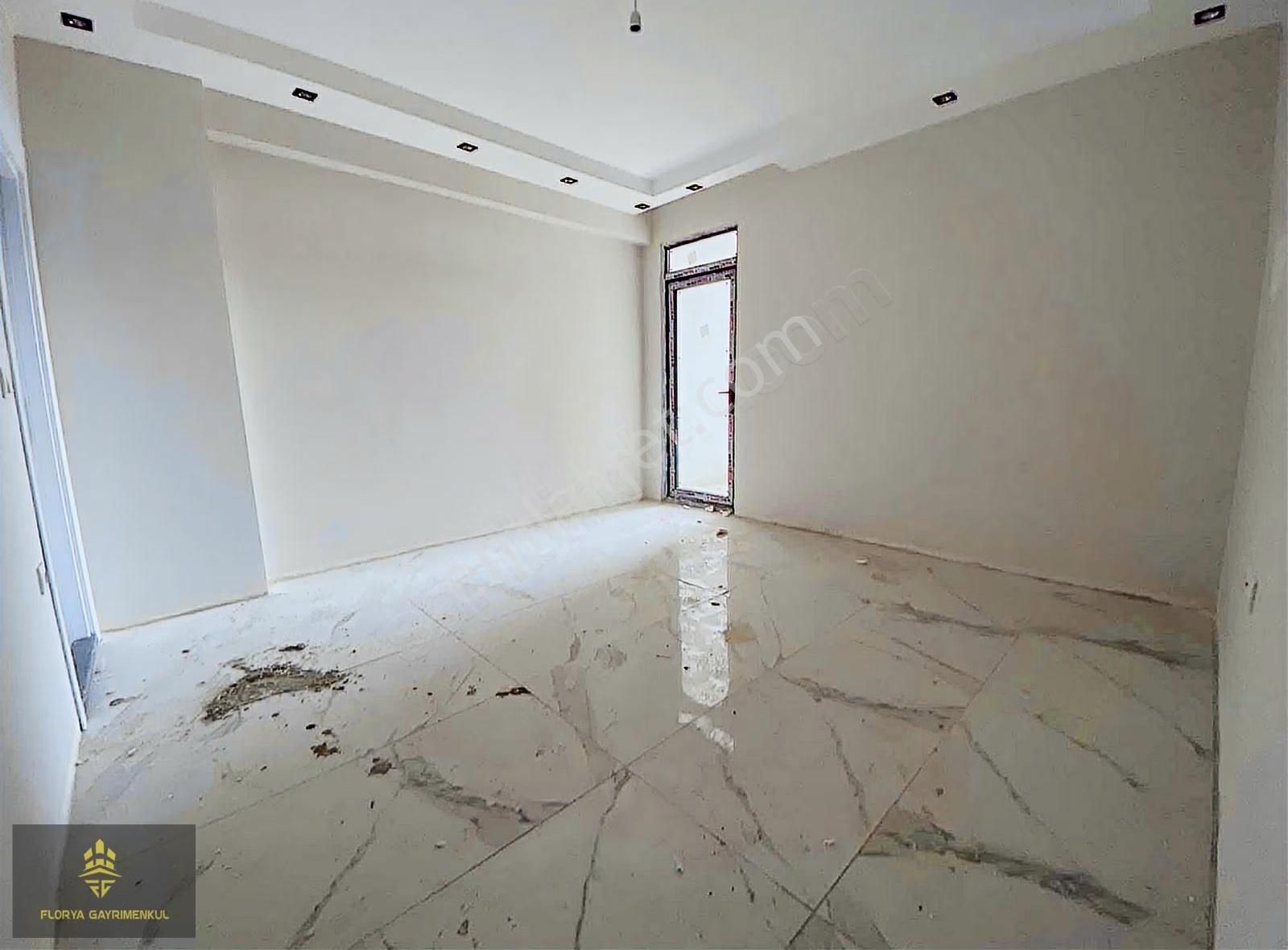 Esentepe'de Emniyet Müdürlüğü Yakını Sıfır 3+1 Daire - Görsel 14