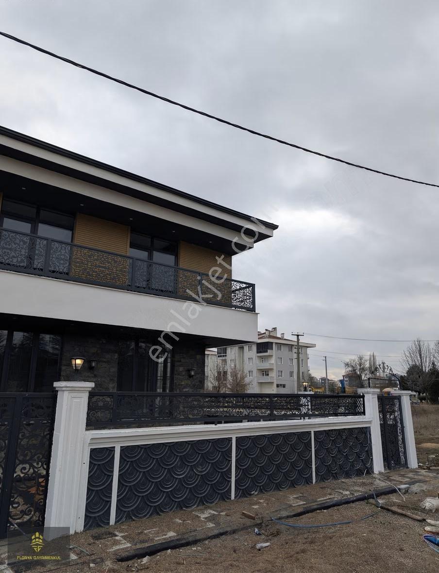 Yeni Avm Arkası Bahçeli Müstakil 250 M² Ultra Lüks Villa - Görsel 8