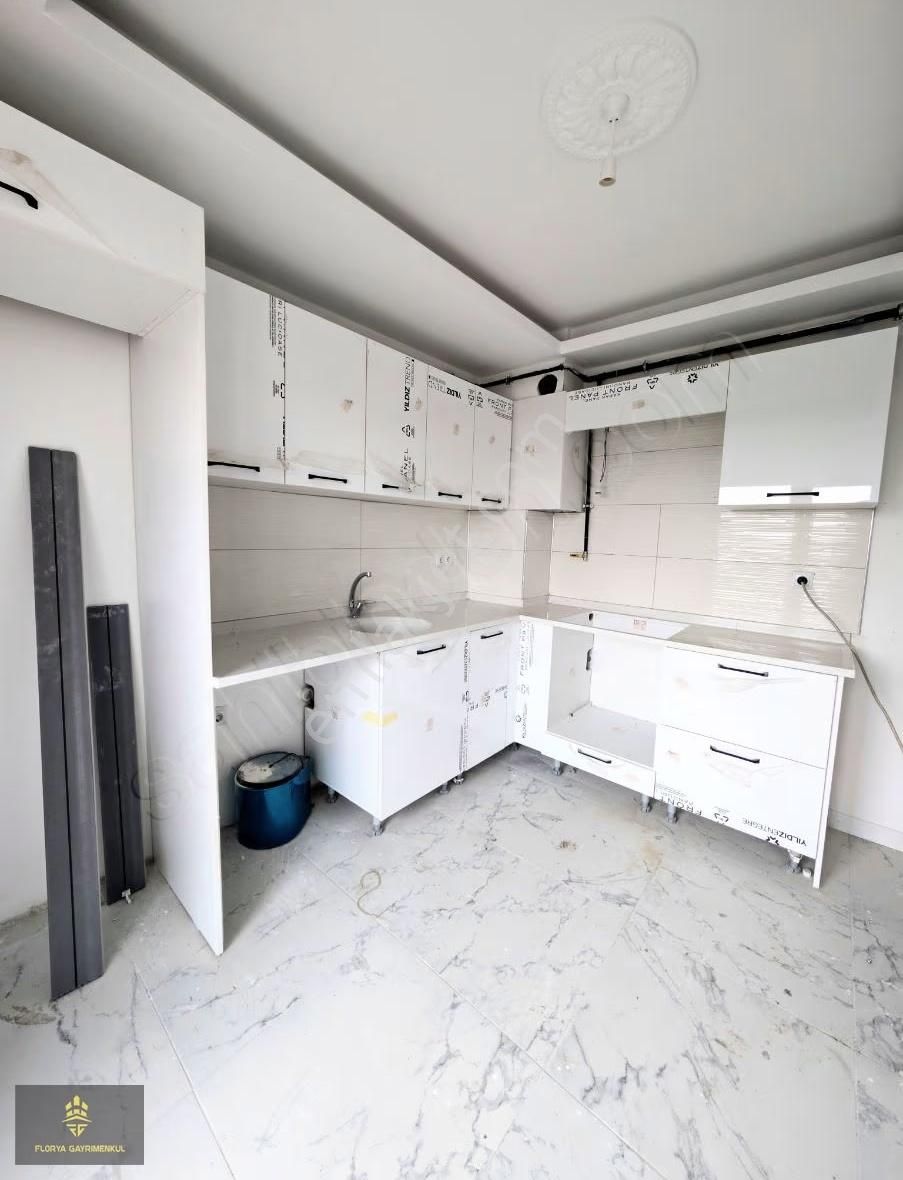 Satılık 2+1 Önü Açık Ferah Daire Balkonlu-asansörlü-köşe Daire - Görsel 11