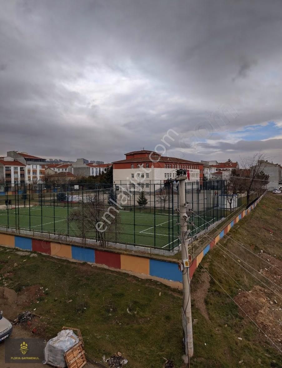 Satılık 2+1 Önü Açık Ferah Daire Balkonlu-asansörlü-köşe Daire - Görsel 17