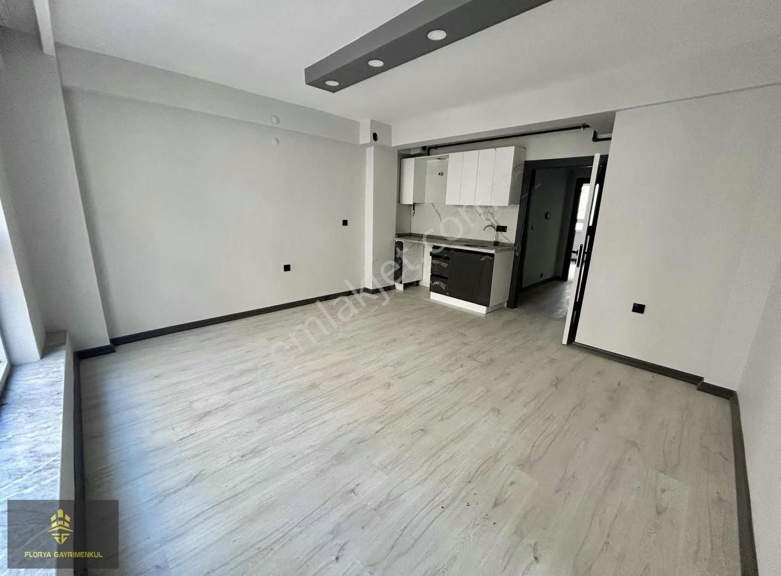 Anadolu Üniv. Yakını Sıfır Yerden Isıtmalı Balkonlu 1+1 Daire - Görsel 9