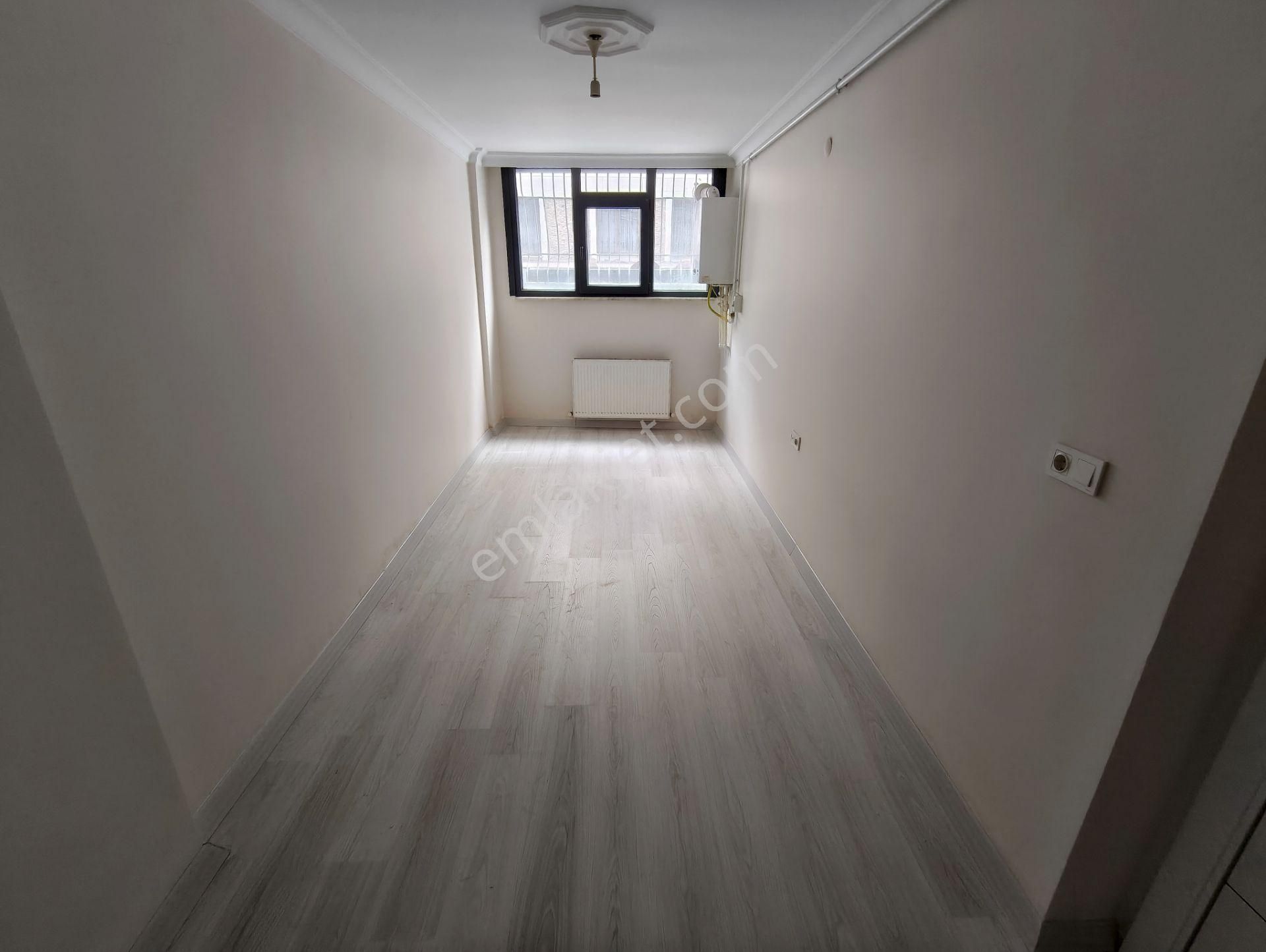 Balcıoğlundan Altıntepsi Mah. Filiz Sokakta Satılık 5 Yıllık Yarı Bodrum Daire - Görsel 6