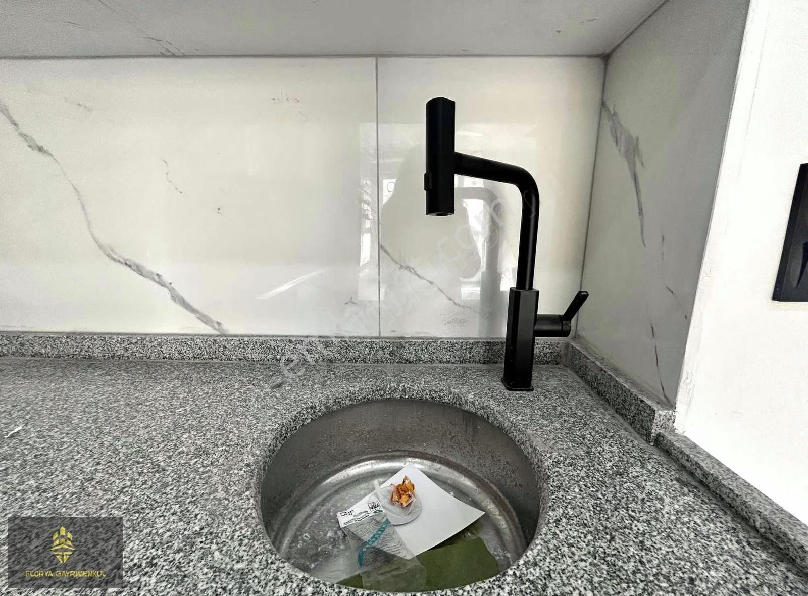 İsmet İnönü Cad. Ve Anadolu Üniv Yakını Sıfır Yüksek Kredili 3+1 - Görsel 5