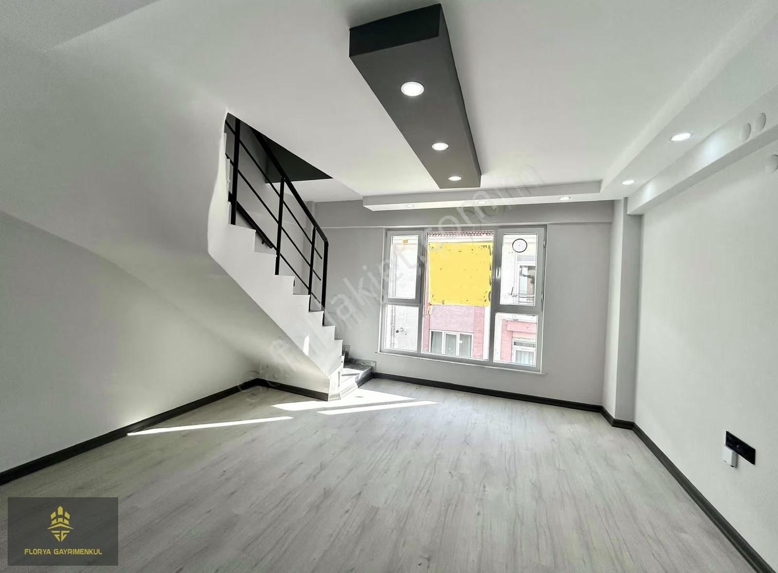 İsmet İnönü Cad. Ve Anadolu Üniv Yakını Sıfır Yüksek Kredili 3+1 - Görsel 25