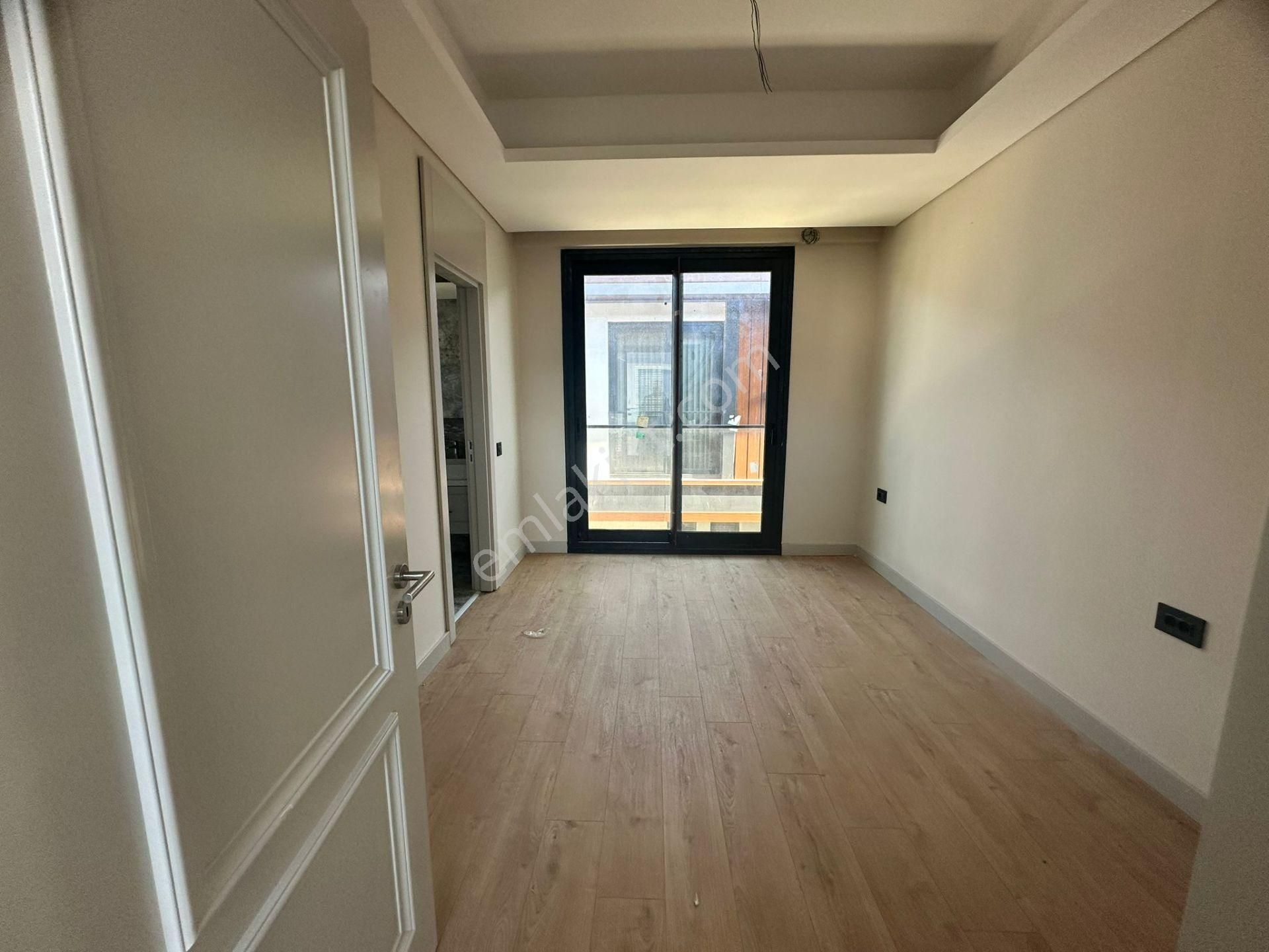 Sasalı'da Müstakil Havuzlu Otoparklı 220 M2 Satılık Villa - Görsel 20