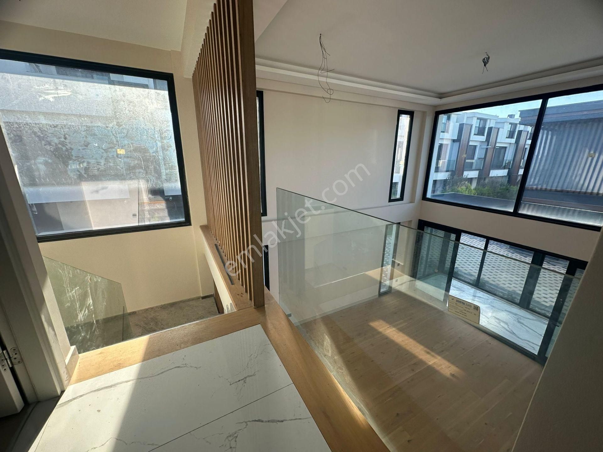 Sasalı'da Müstakil Havuzlu Otoparklı 220 M2 Satılık Villa - Görsel 29