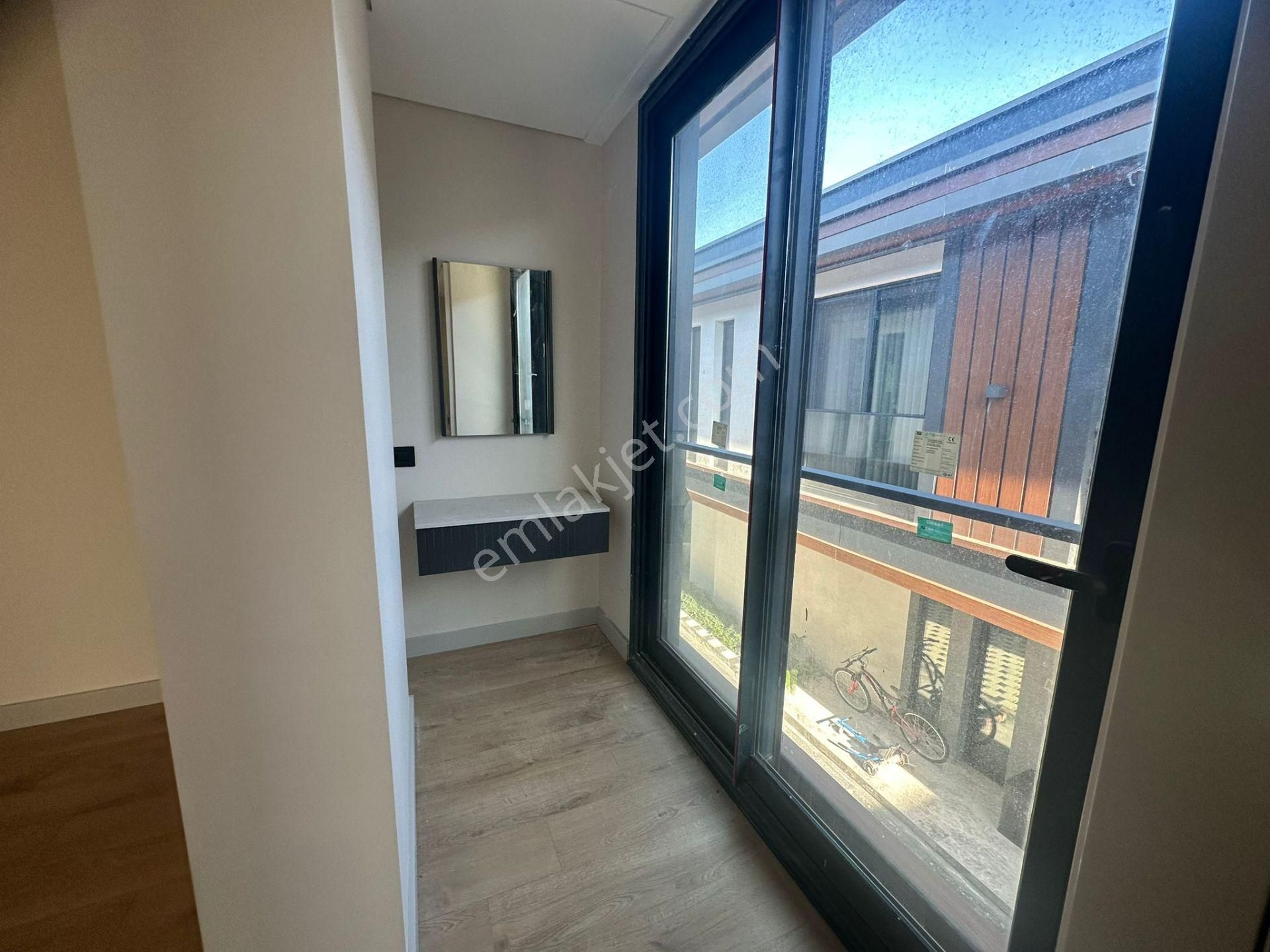 Sasalı'da Müstakil Havuzlu Otoparklı 220 M2 Satılık Villa - Görsel 27