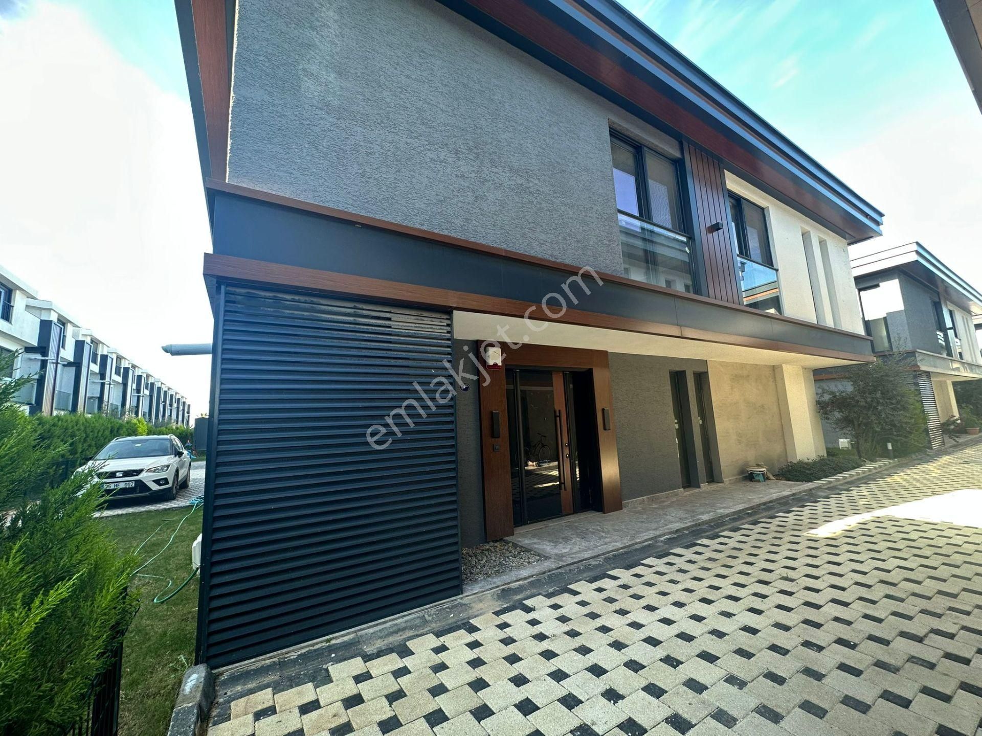 Sasalı'da Müstakil Havuzlu Otoparklı 220 M2 Satılık Villa - Görsel 5