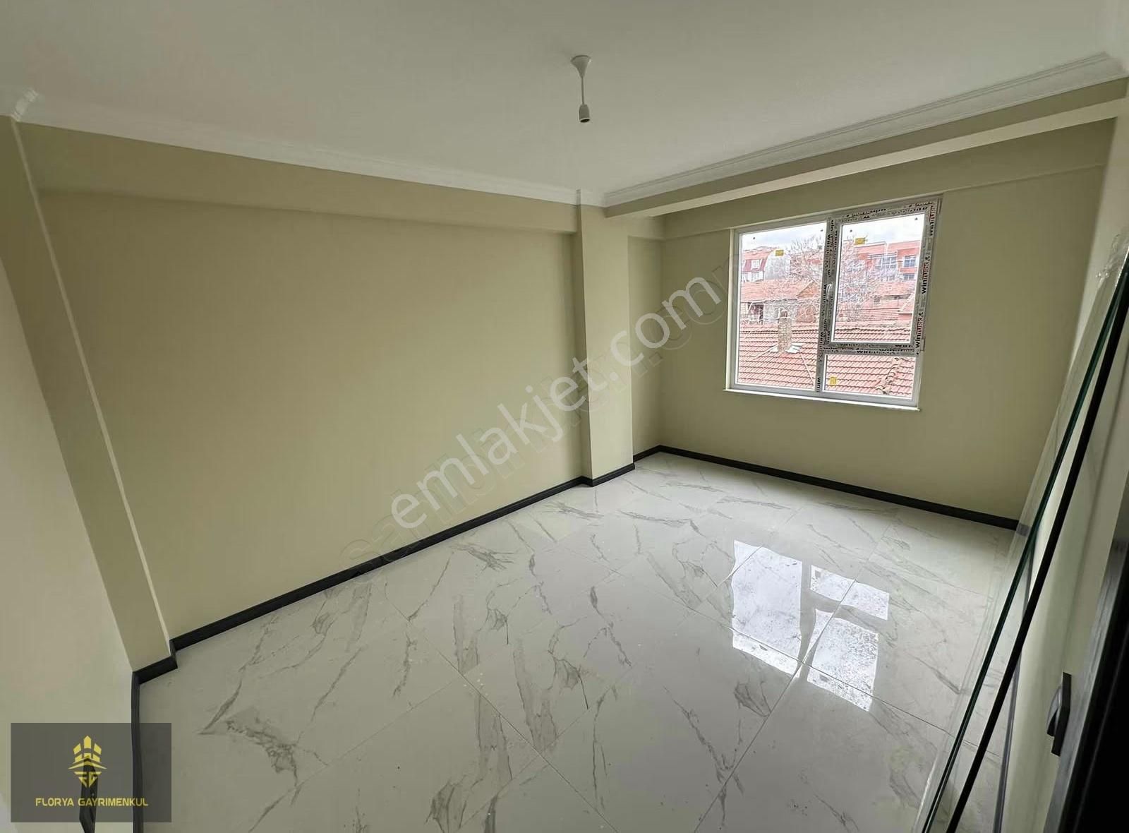 Esentepe Mah Eğitimciler Cad Yakını Geniş 2+1 Satılık Daireler - Görsel 6