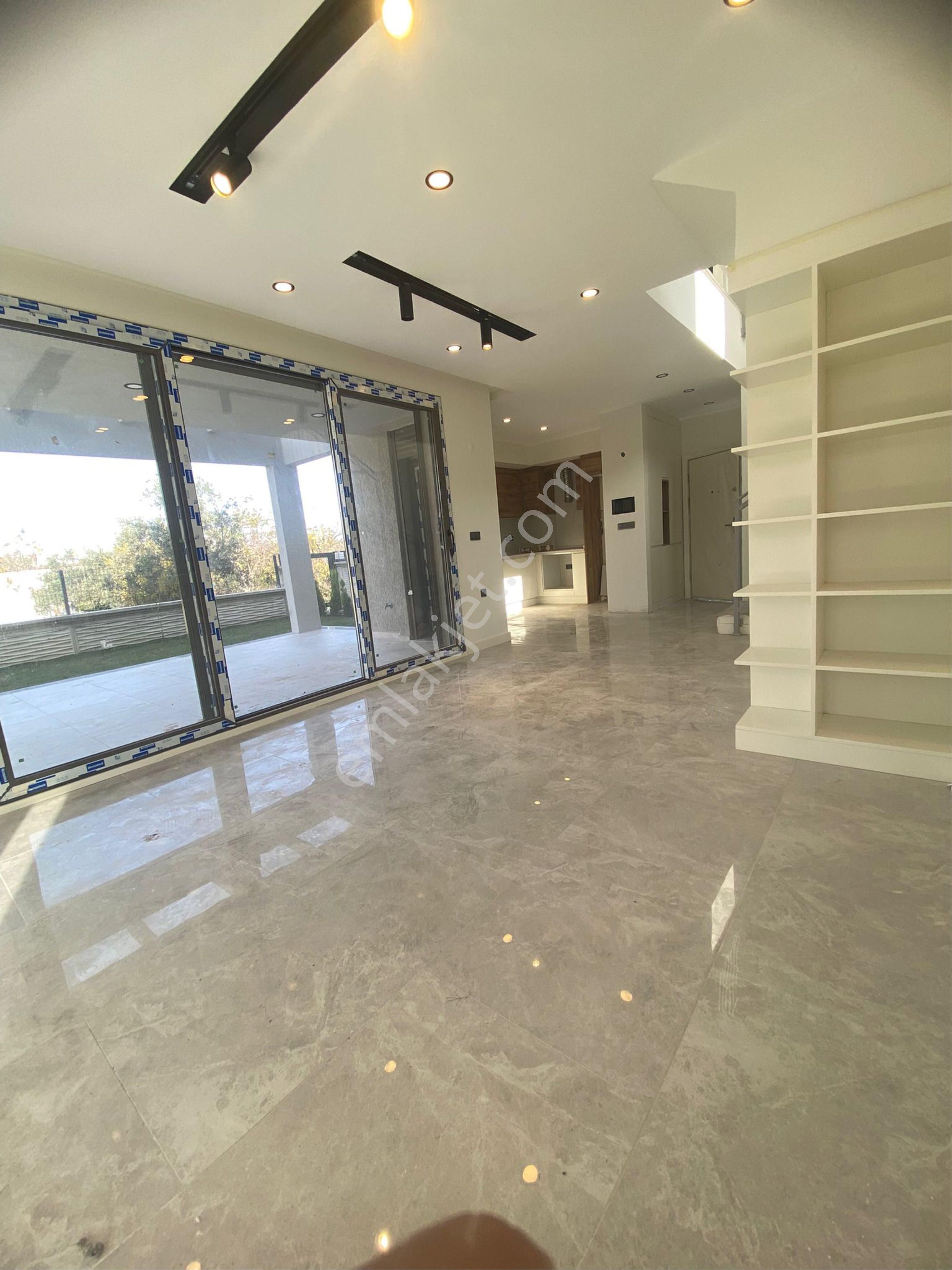 Güzelçamlı'da Tek Müstakil Özel Havuzlu 3+1 Satılık Villa - Görsel 2