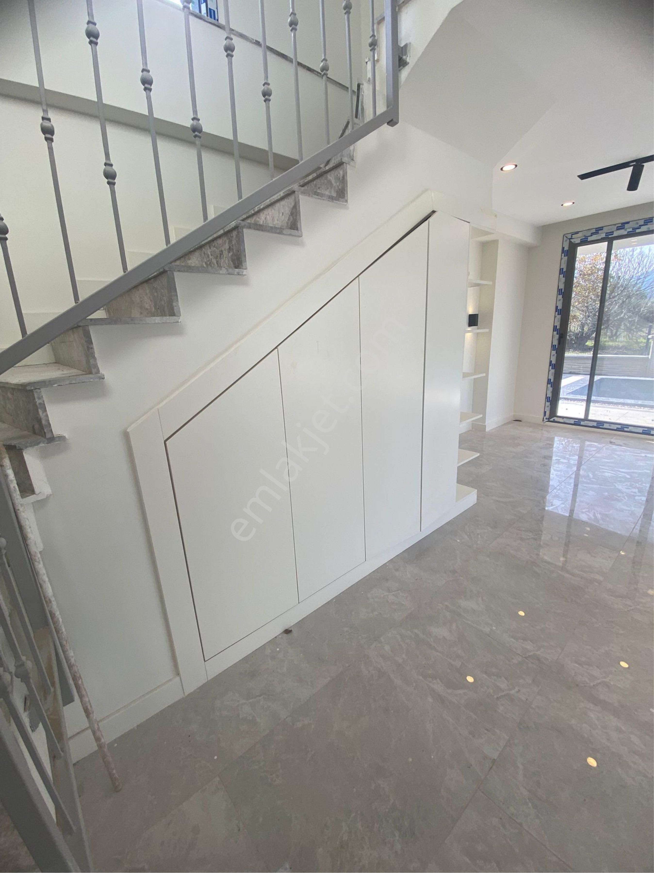 Güzelçamlı'da Tek Müstakil Özel Havuzlu 3+1 Satılık Villa - Görsel 4