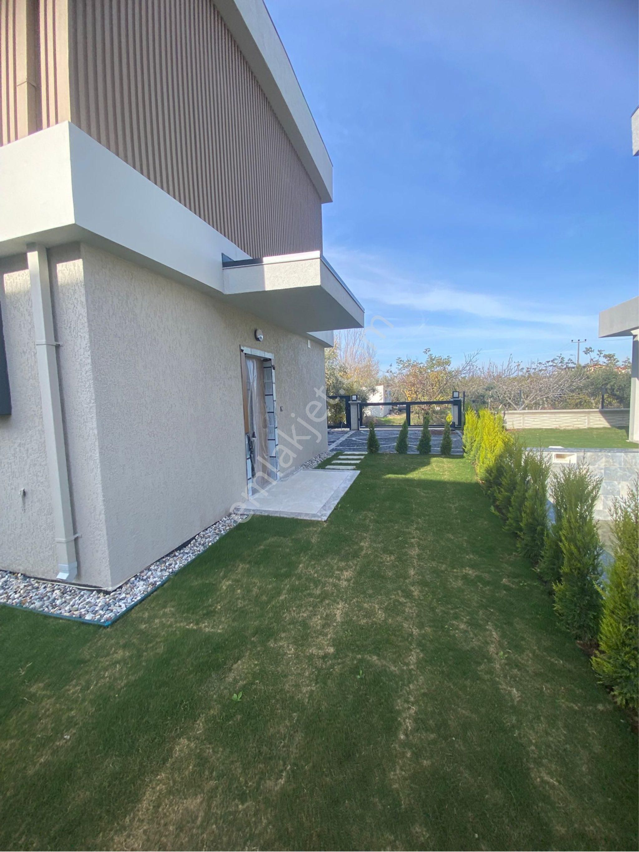 Güzelçamlı'da Tek Müstakil Özel Havuzlu 3+1 Satılık Villa - Görsel 30