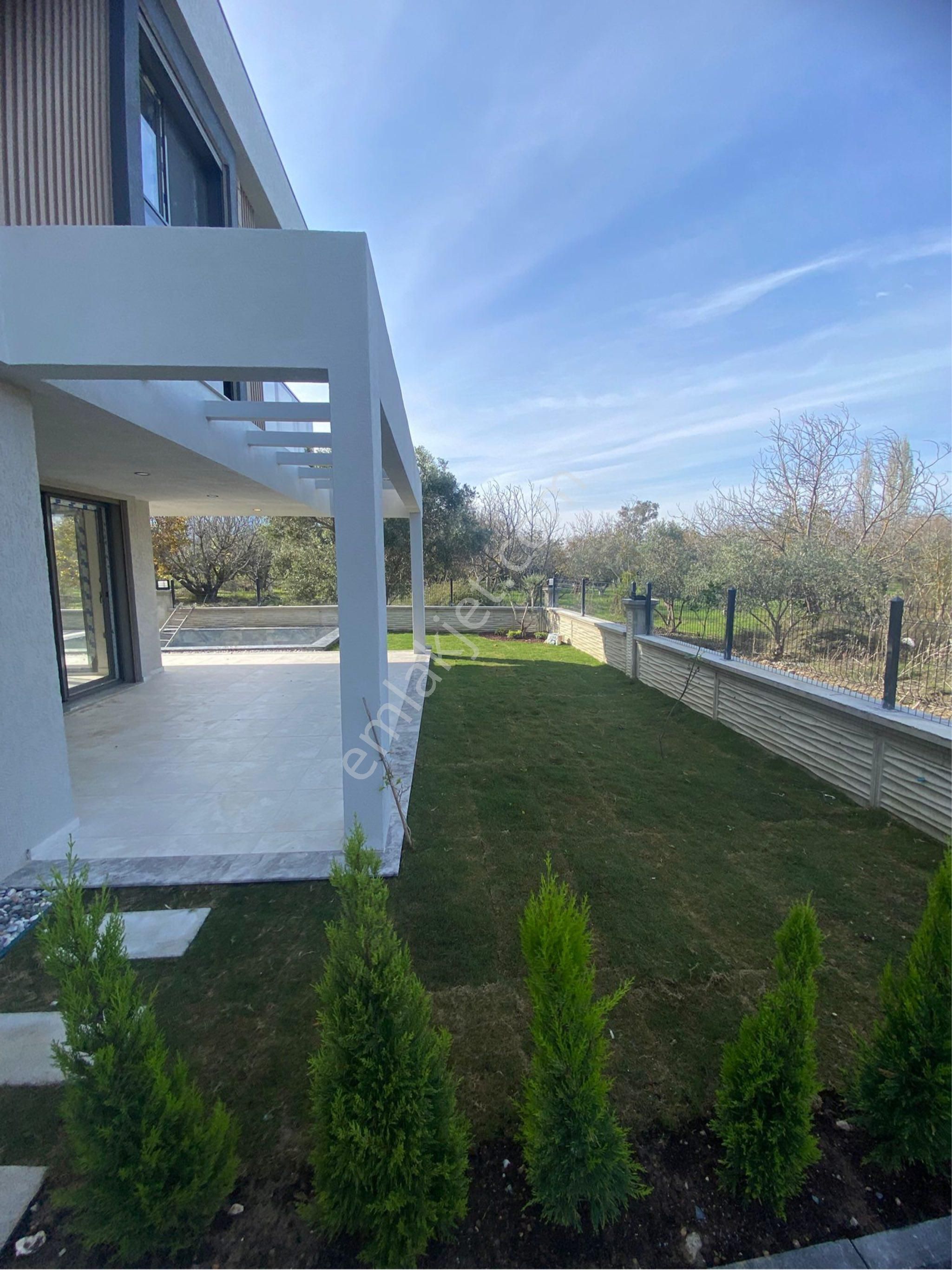 Güzelçamlı'da Tek Müstakil Özel Havuzlu 3+1 Satılık Villa - Görsel 27