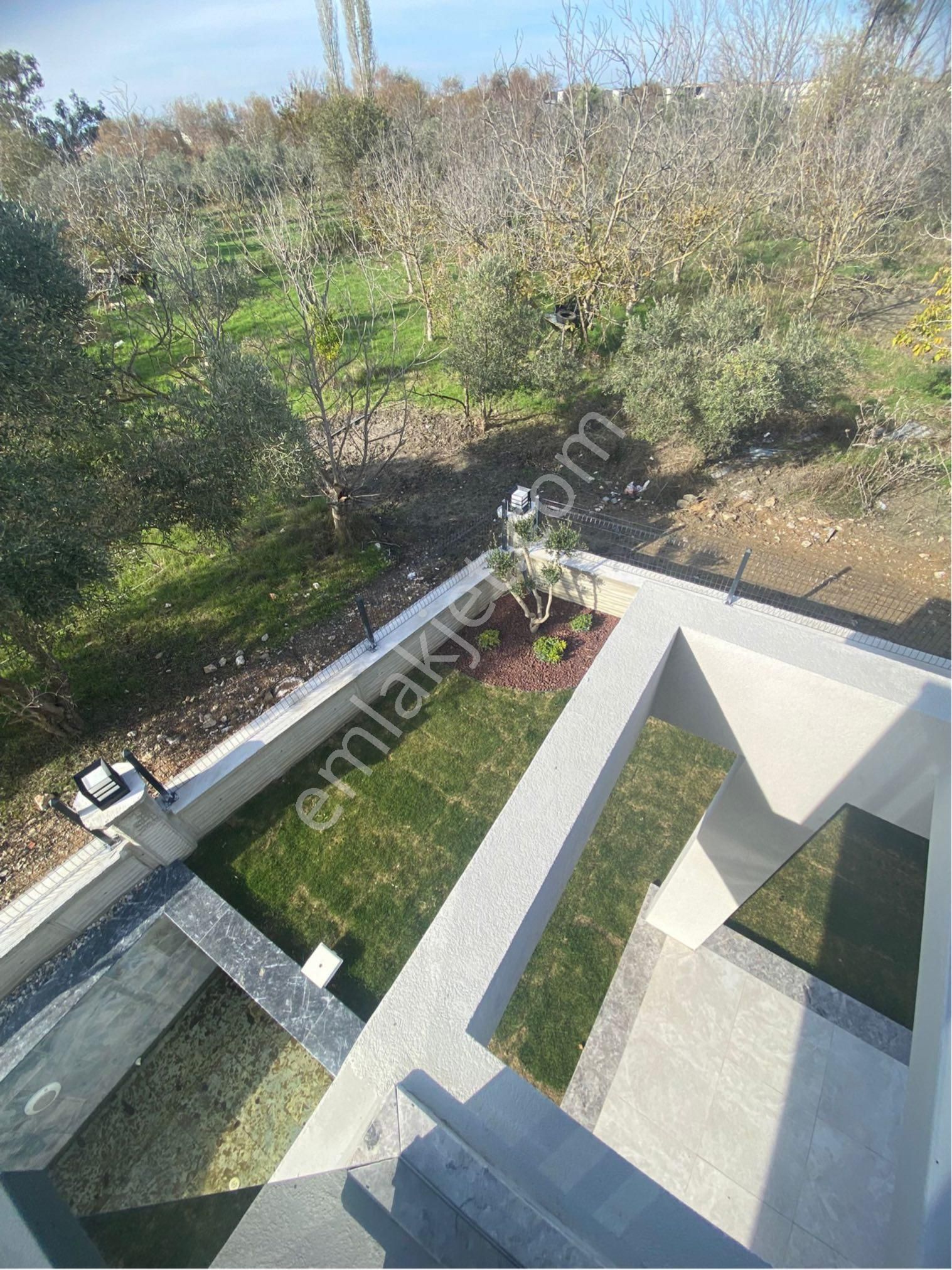 Güzelçamlı'da Tek Müstakil Özel Havuzlu 3+1 Satılık Villa - Görsel 24