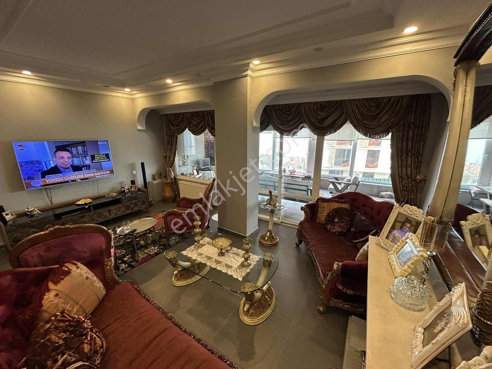 Beylikdüzü Gürpınar'da Deniz Gören Villalarında Satılık Köşe - Görsel 19