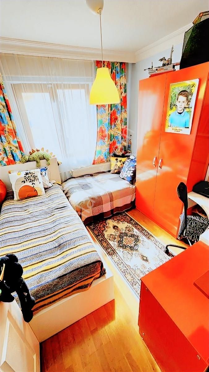 Karapürçek Karakol Yakını 3 Balkonlu Masrafsız Daire - Görsel 12