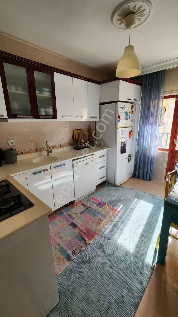 Karapürçek Karakol Yakını 3 Balkonlu Masrafsız Daire - Görsel 24