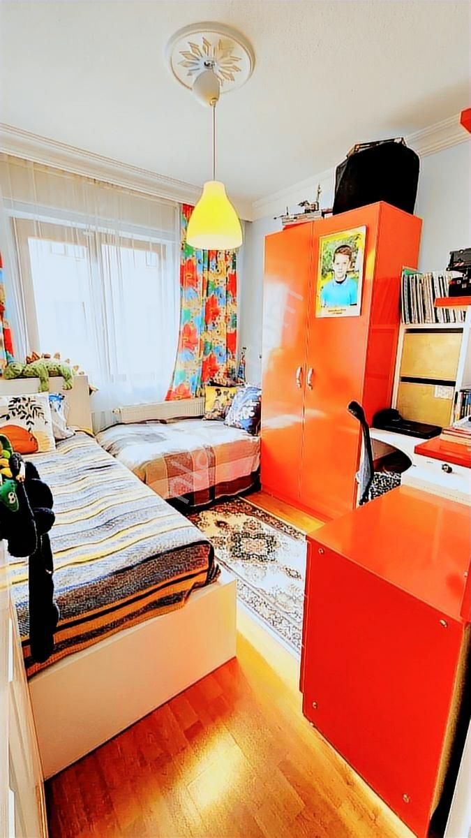 Karapürçek Karakol Yakını 3 Balkonlu Masrafsız Daire - Görsel 14