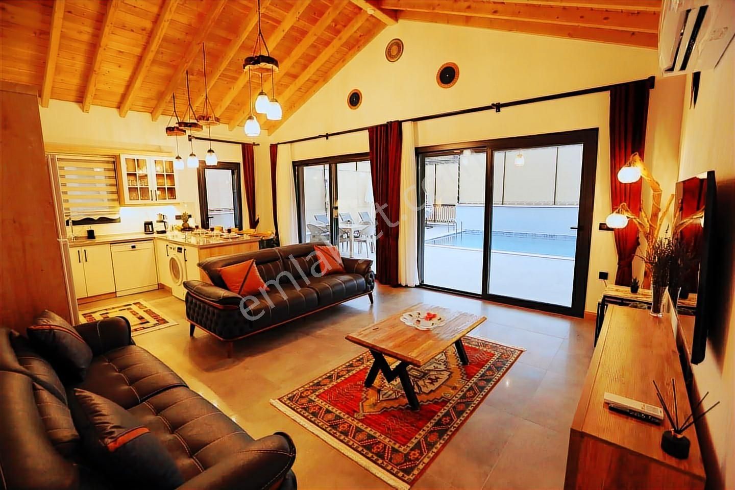 Stoptan Karagedikte Müstakil Havuzlu 2+1 Villa - Görsel 9