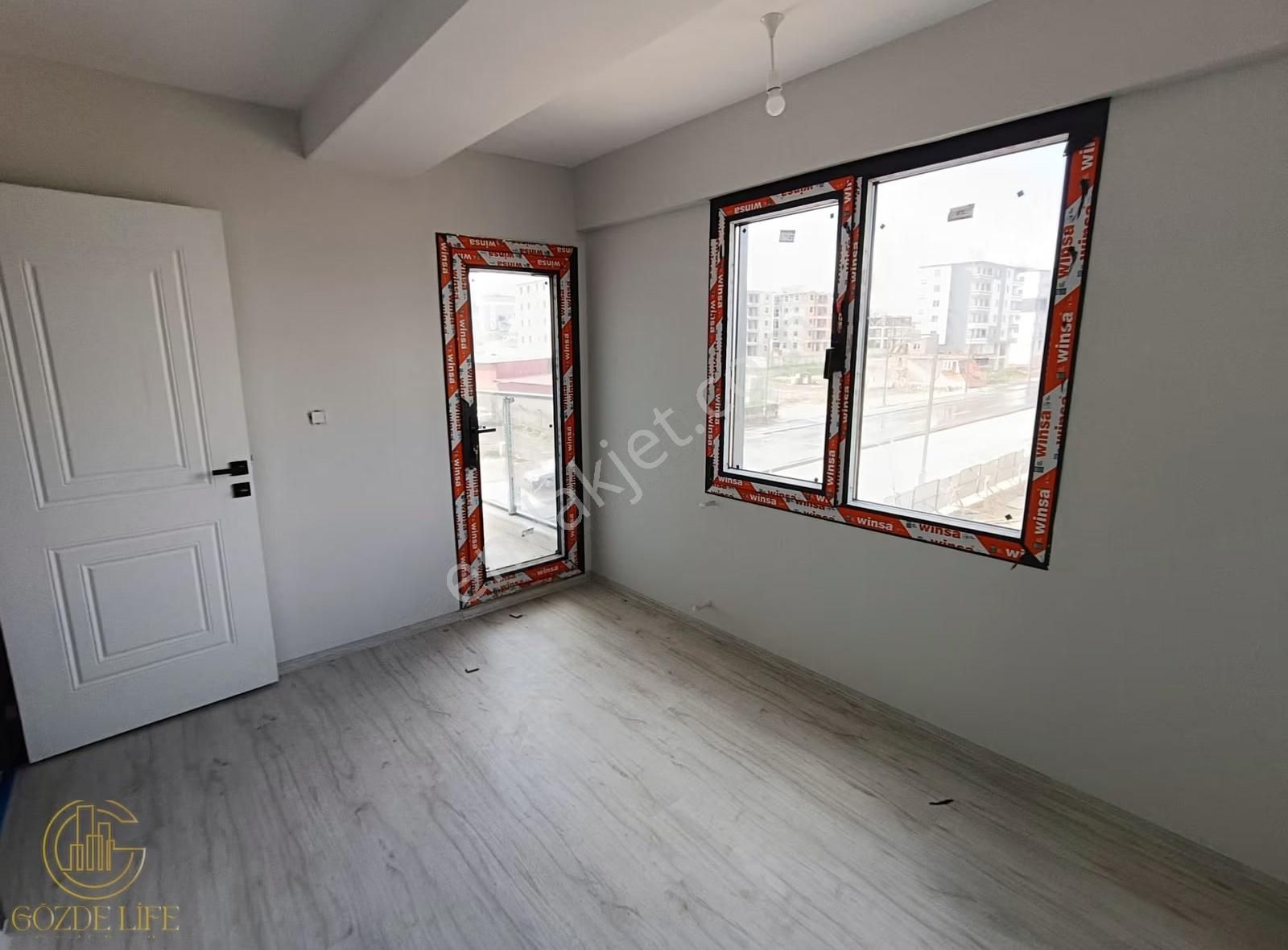 Aliağa Güzelhisar Caddesi Üzerinde 2+1 Satılık Sıfır Daireler - Görsel 14