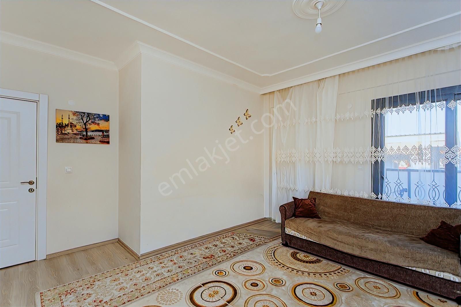 Foça Hacıveli Mah. Satılık 2+1 Kapalı Mutfak Daire - Görsel 24