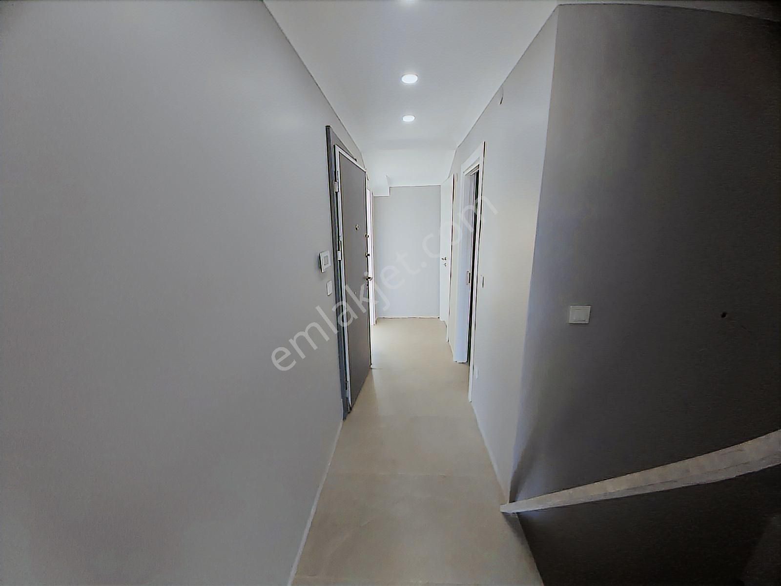 Aktaş'tan İcadiye'de Asansörlü 4+1 İskanlı Sıfır Dublex Daire - Görsel 21