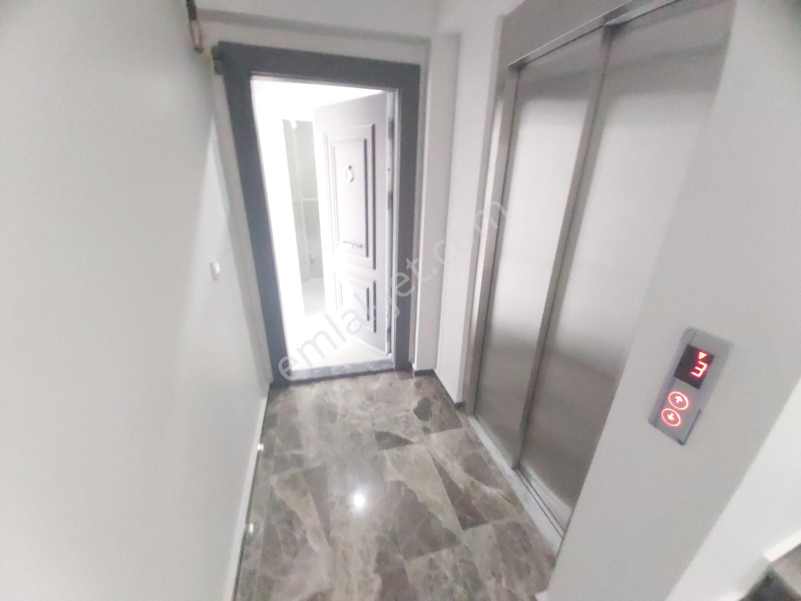 Aktaş'tan İcadiye'de Asansörlü 4+1 İskanlı Sıfır Dublex Daire - Görsel 14