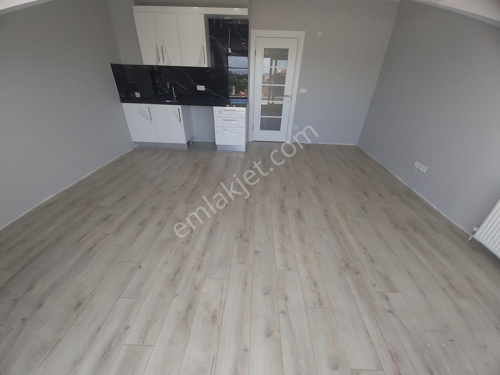 Aktaş'tan İcadiye'de Asansörlü 4+1 İskanlı Sıfır Dublex Daire - Görsel 11