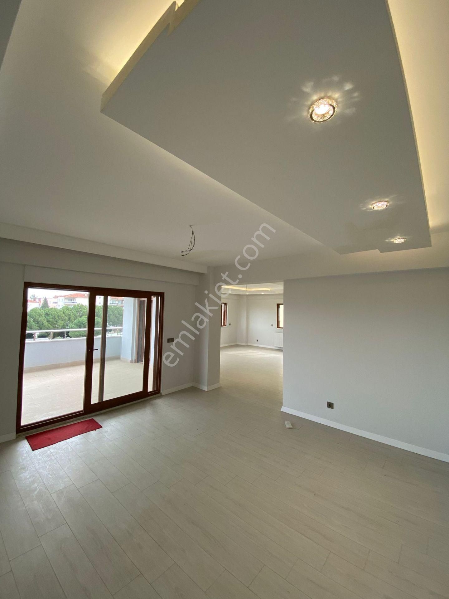 Yenişehir Mahallesi’nde 300 M² | 5+1 Dubleks | Eşsiz Şehir Manzaralı - Görsel 11