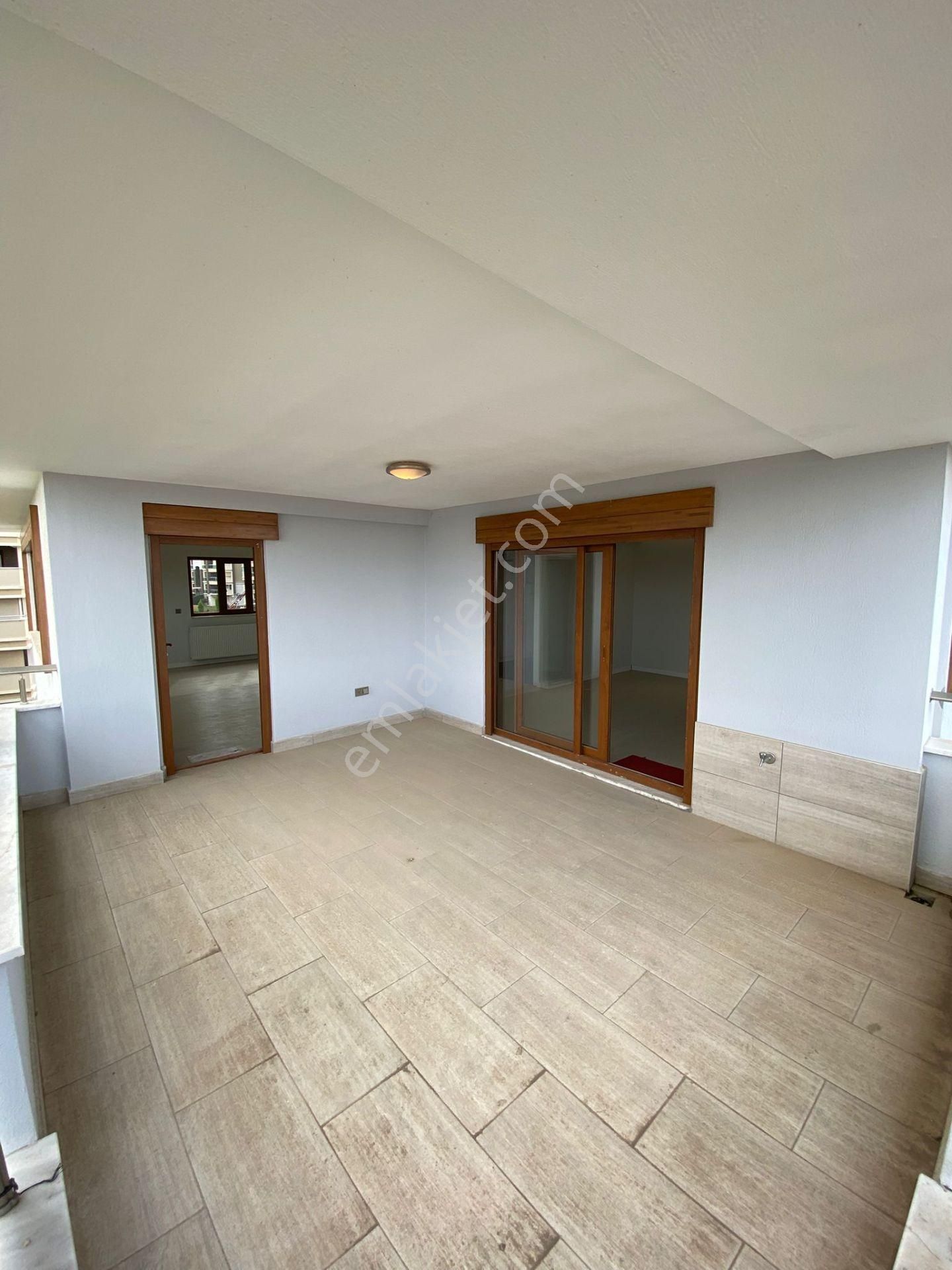 Yenişehir Mahallesi’nde 300 M² | 5+1 Dubleks | Eşsiz Şehir Manzaralı - Görsel 15
