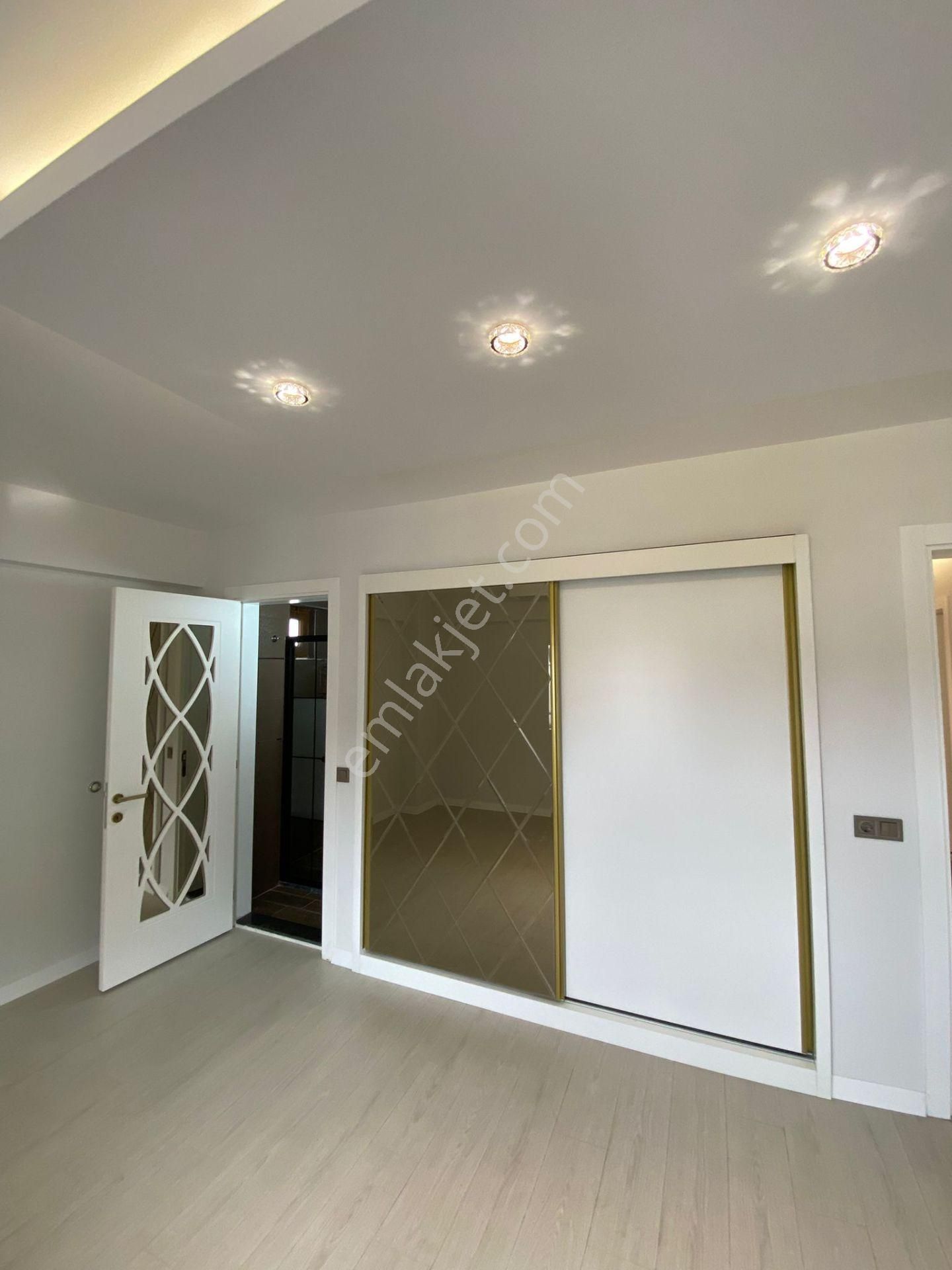 Yenişehir Mahallesi’nde 300 M² | 5+1 Dubleks | Eşsiz Şehir Manzaralı - Görsel 6