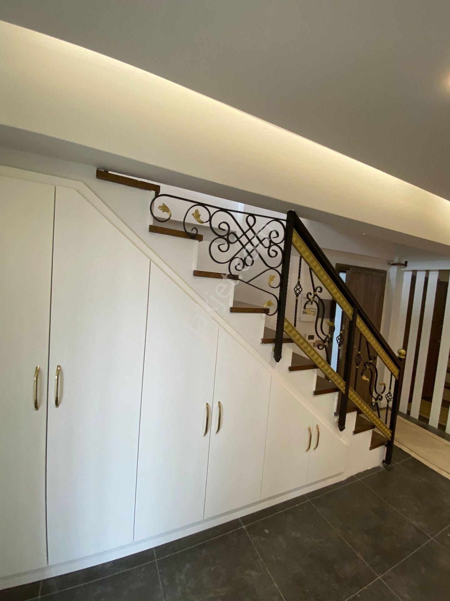Yenişehir Mahallesi’nde 300 M² | 5+1 Dubleks | Eşsiz Şehir Manzaralı - Görsel 13