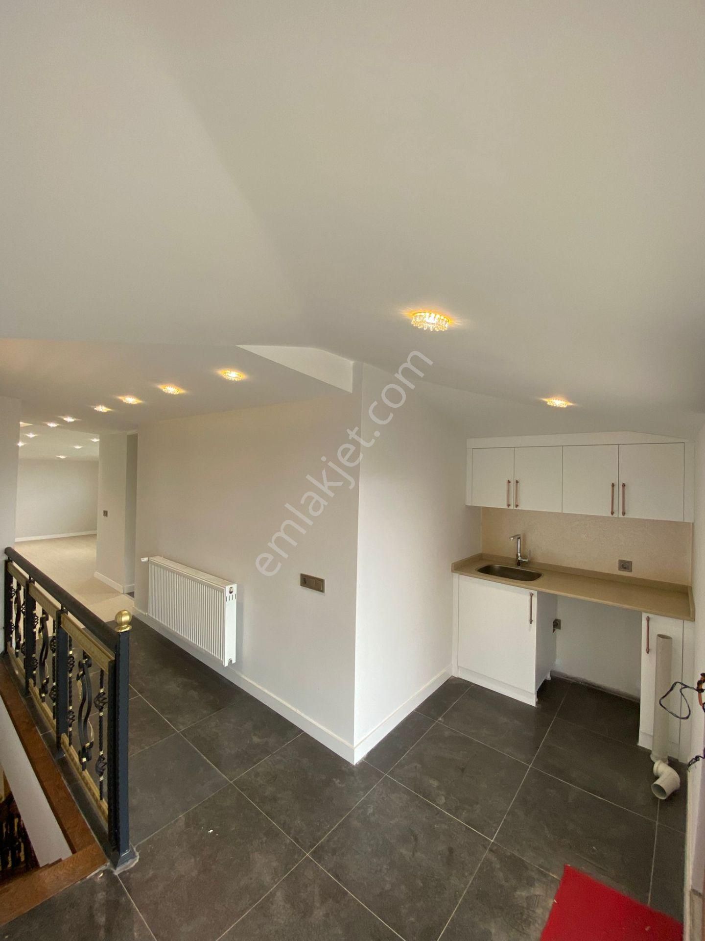 Yenişehir Mahallesi’nde 300 M² | 5+1 Dubleks | Eşsiz Şehir Manzaralı - Görsel 14