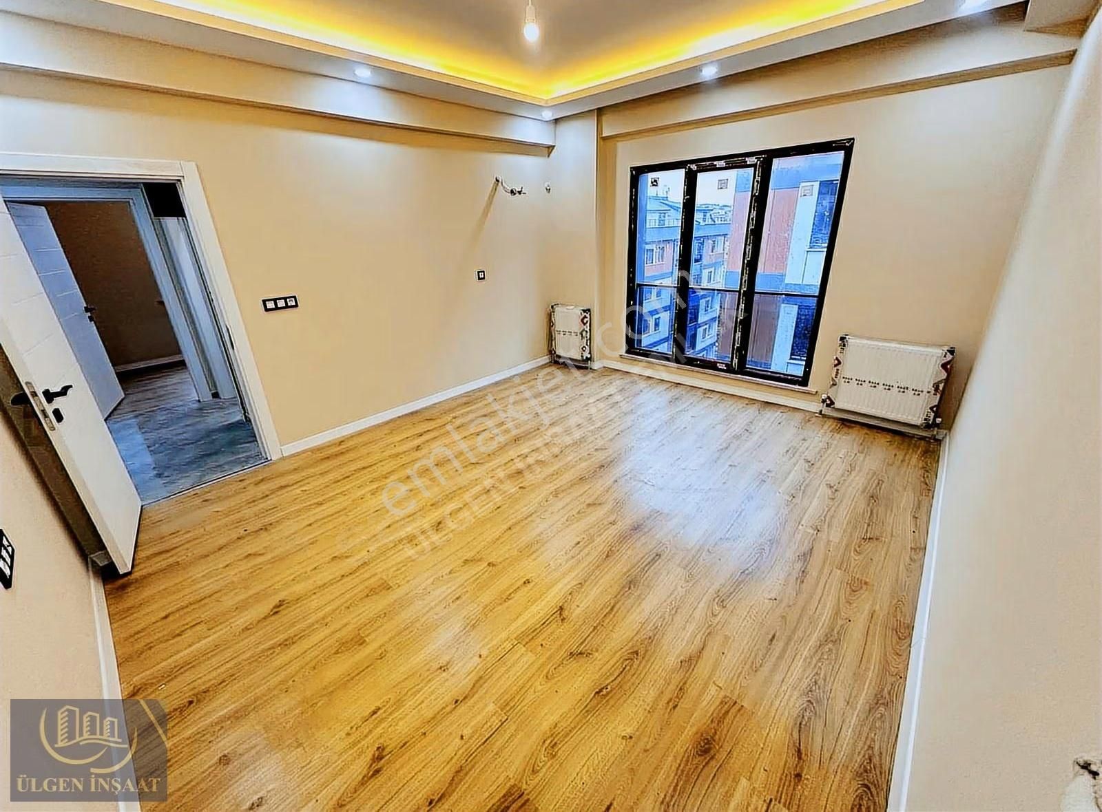 Ülgen İnş Arnavütköy Taşoluk Mah Sitede Metro Yakın 2+1 Kat 5