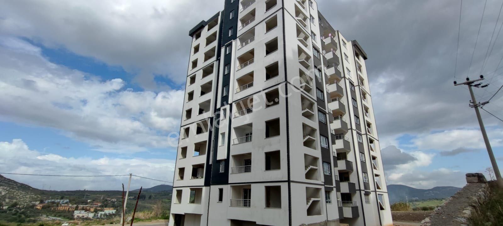 Kuşadası Uydukent’te Ara Kat Daire Satılık - Görsel 2