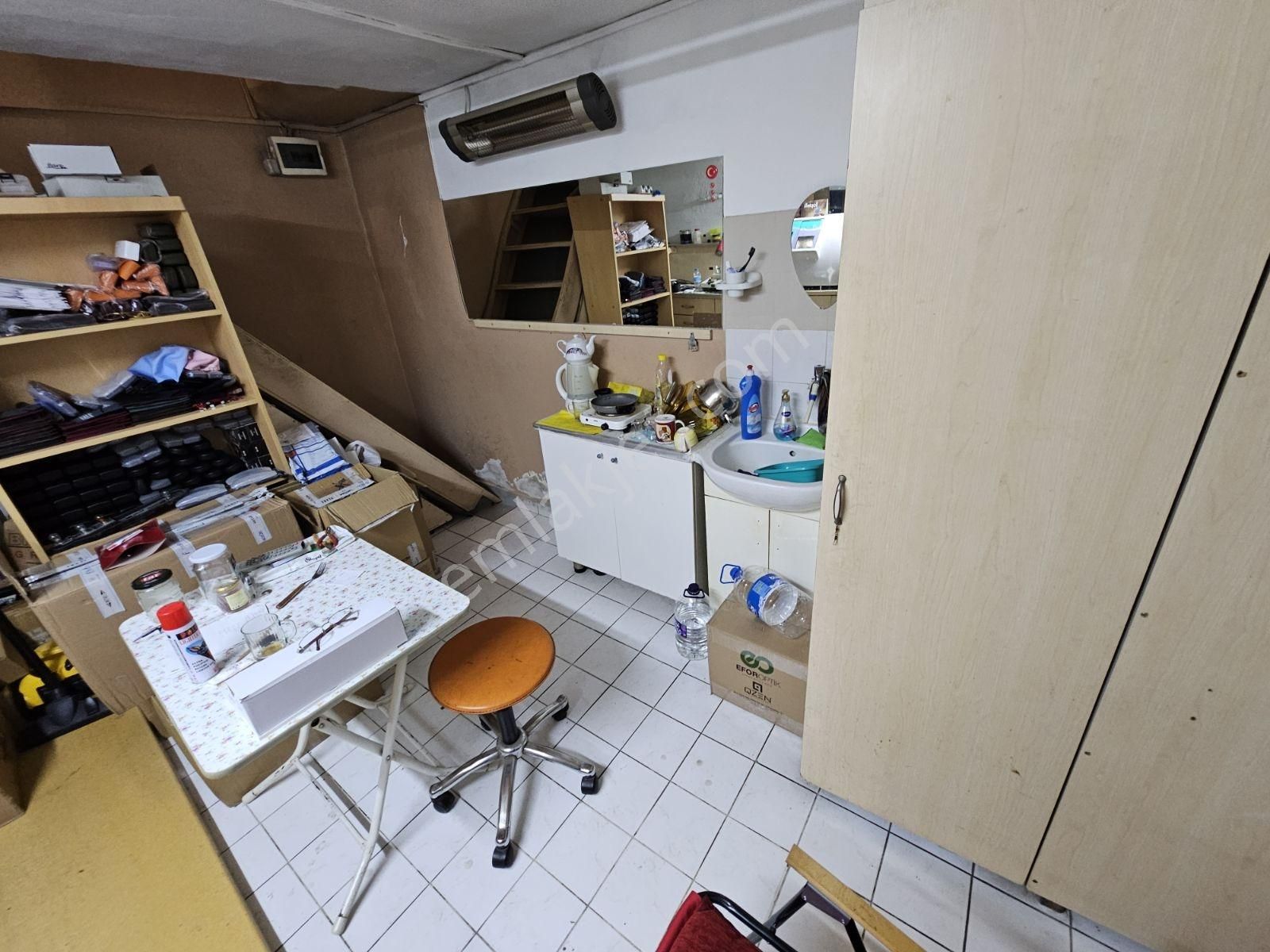 Kocamustafapaşa Caddesi Üzerinde İşlek Faal Konumda 30mk - Görsel 3