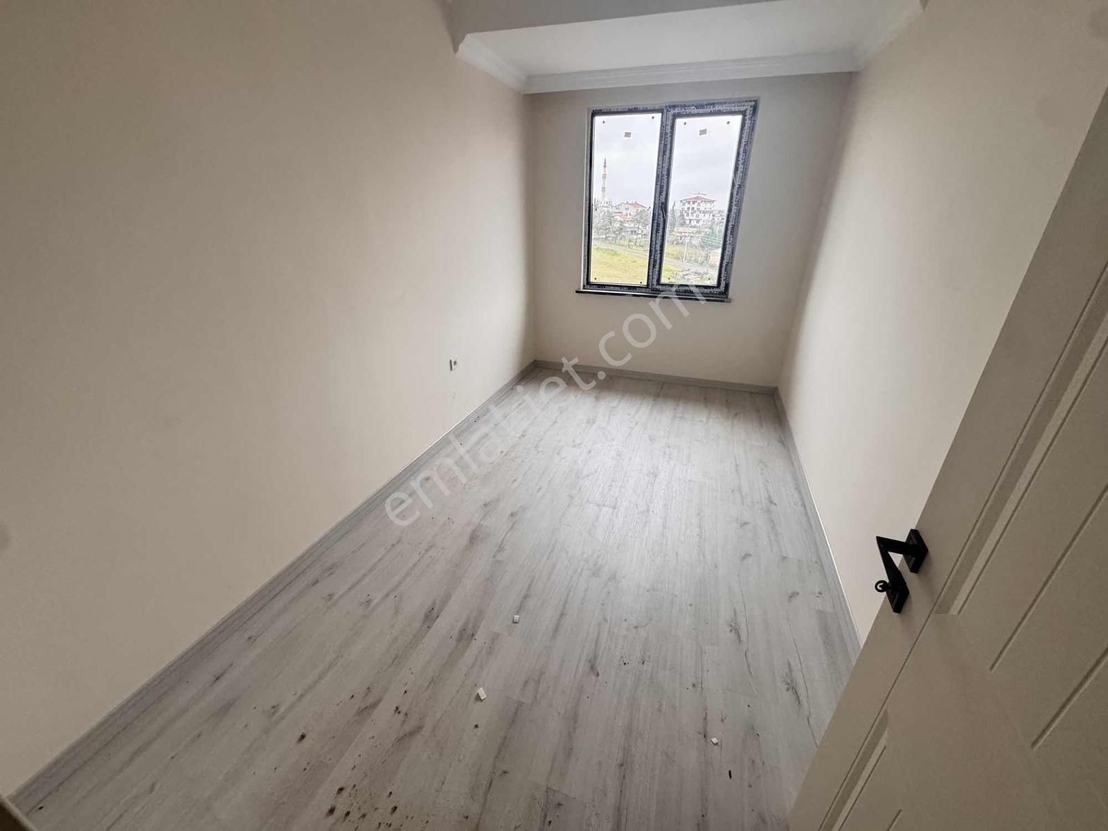 Ergene Marmaracıkta Gölün Yanında Geniş Site İçersinde 2+1 - Görsel 5